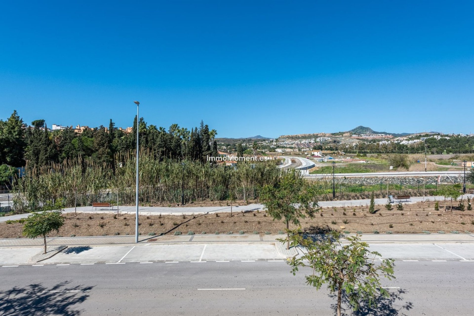 Resale - Detached villa - Estepona - Atalaya