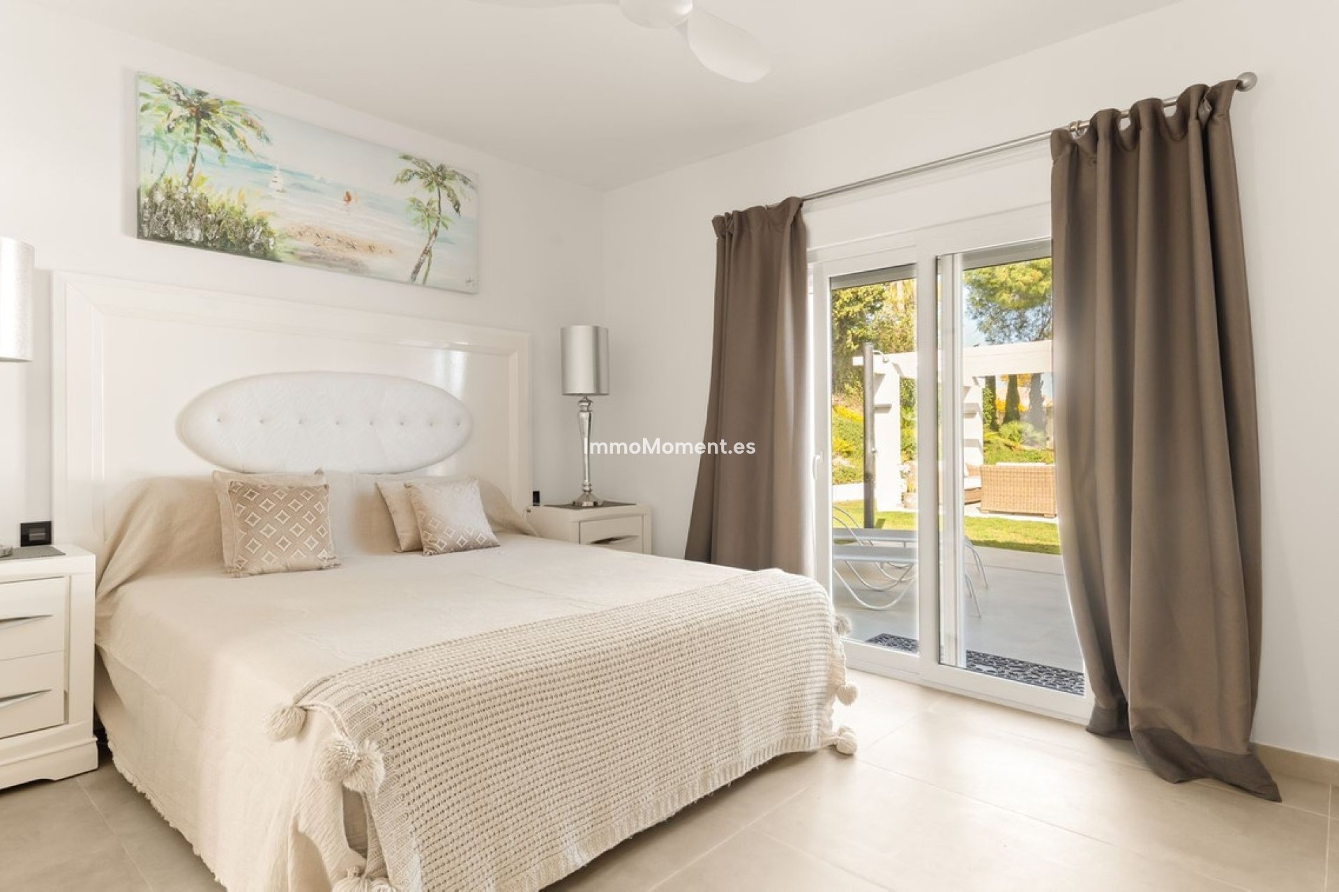 Resale - Detached villa - Estepona - Atalaya