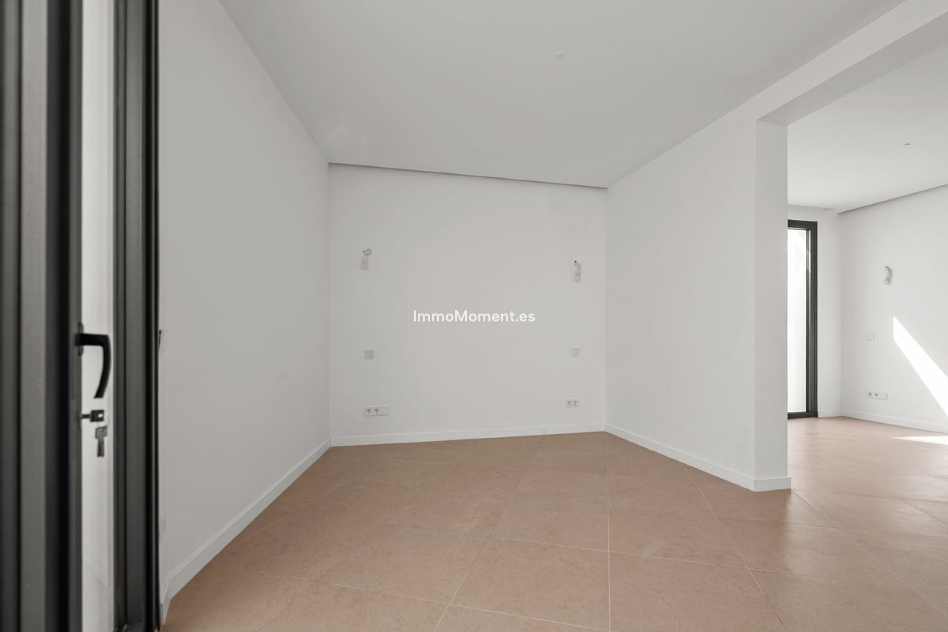 Resale - Detached villa - Estepona - Atalaya