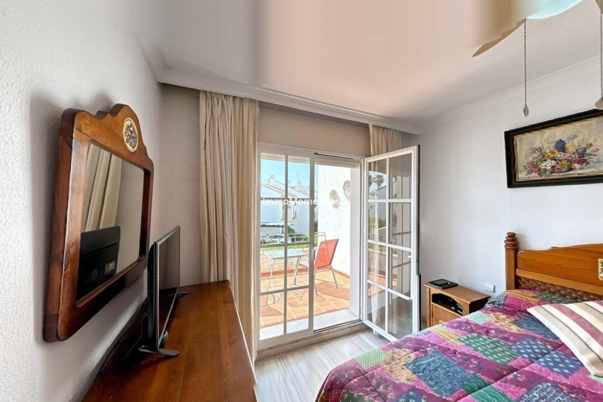 Resale - Detached villa - Estepona - Atalaya