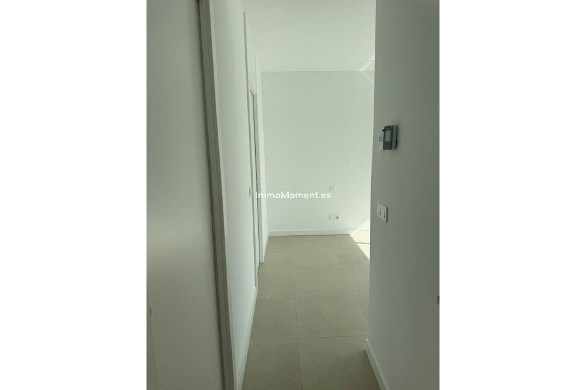 Resale - Detached villa - Estepona - Atalaya