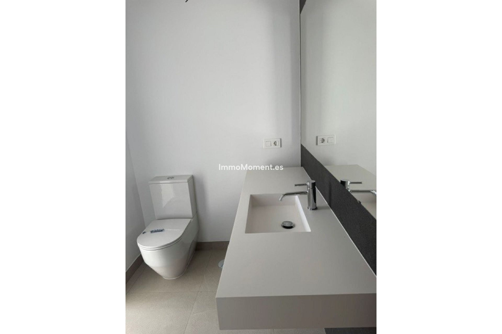 Resale - Detached villa - Estepona - Atalaya
