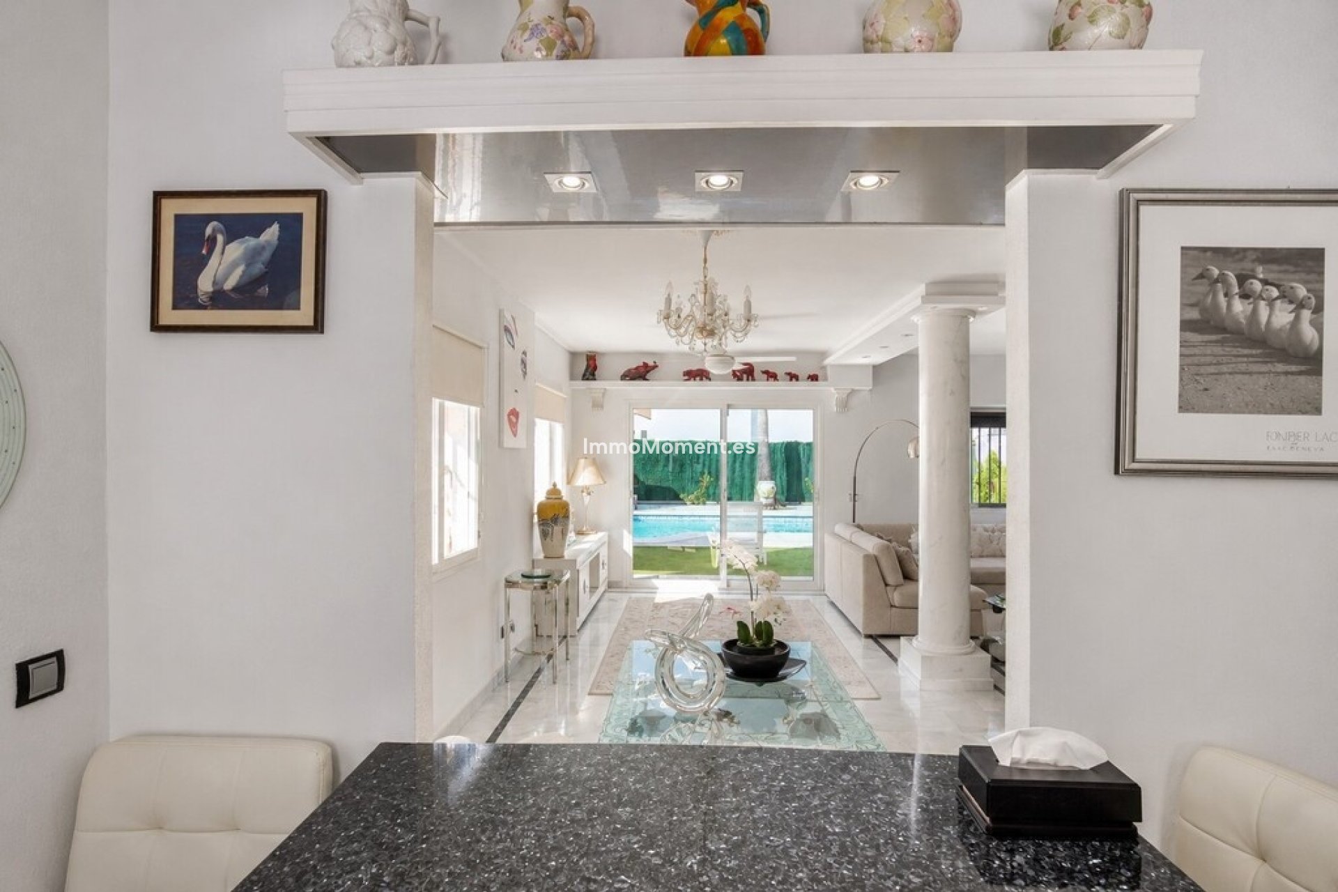 Resale - Detached villa - Estepona - Atalaya