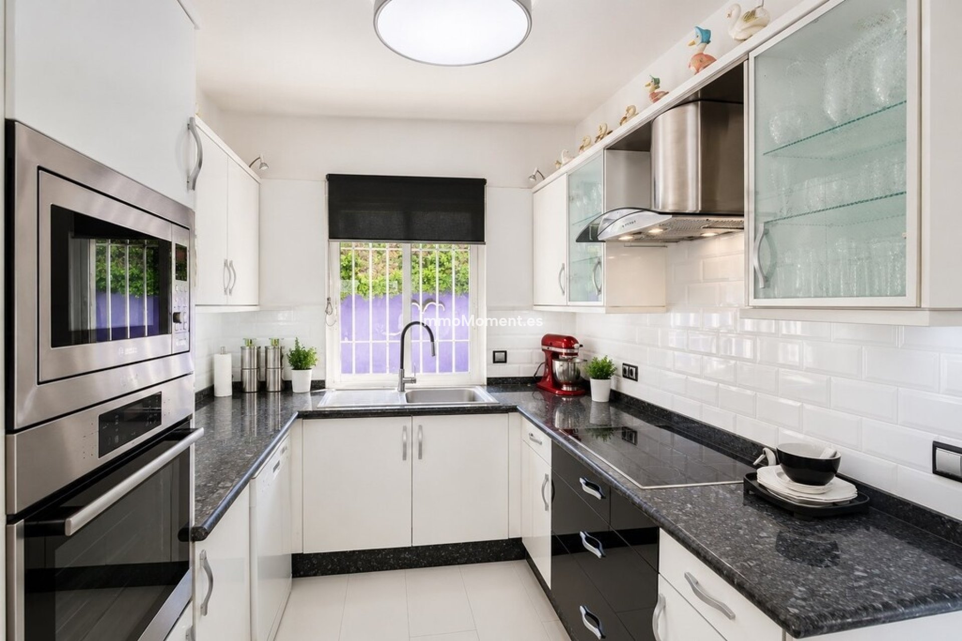 Resale - Detached villa - Estepona - Atalaya