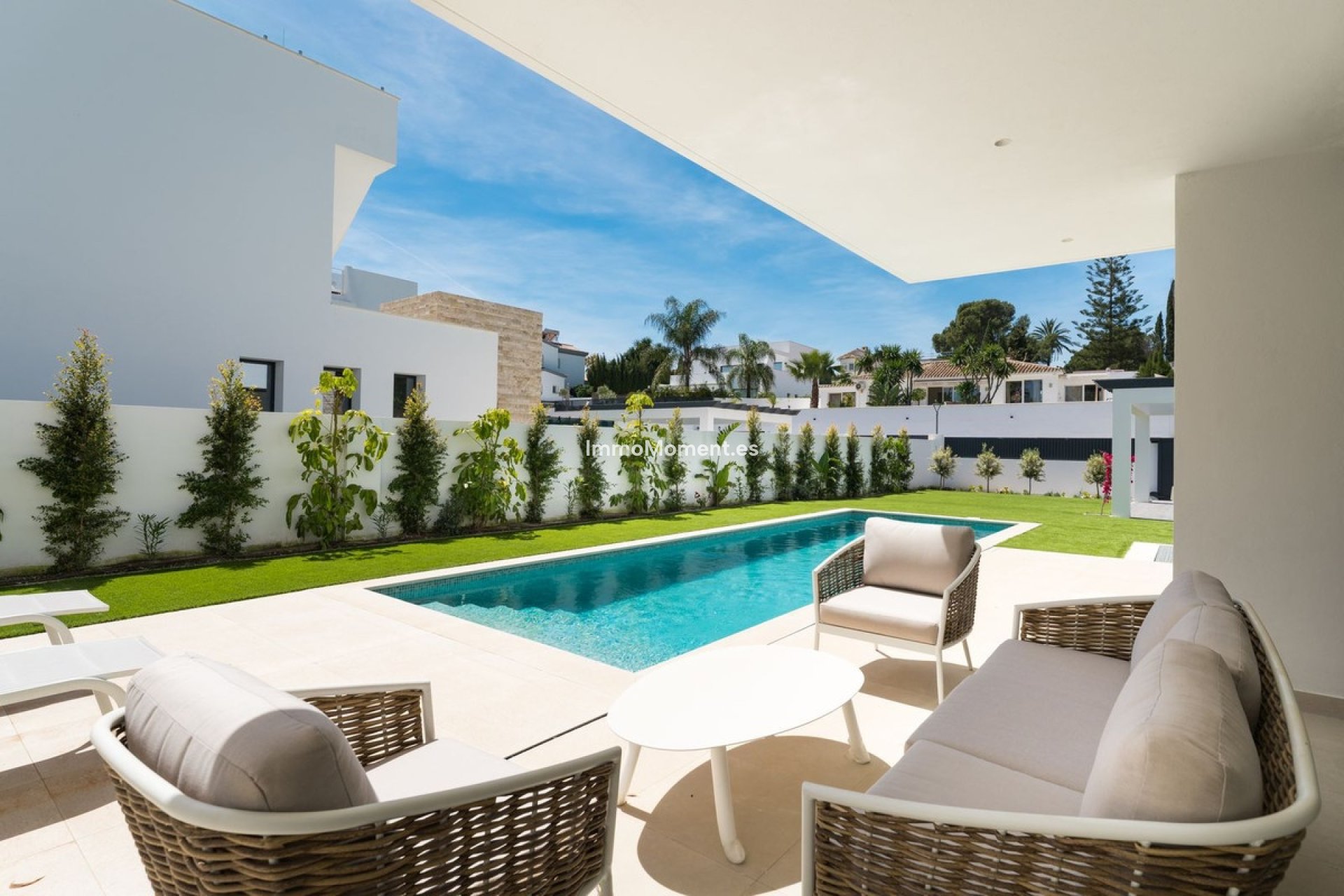 Resale - Detached villa - Estepona - Atalaya