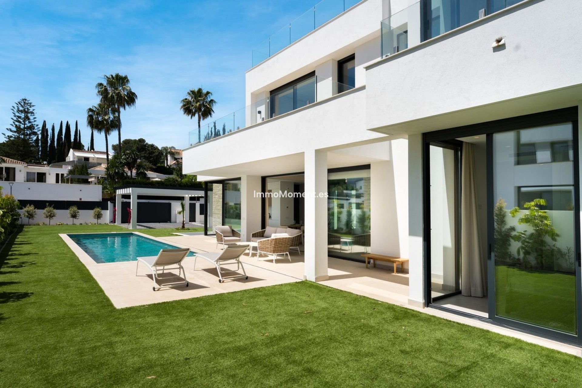 Resale - Detached villa - Estepona - Atalaya