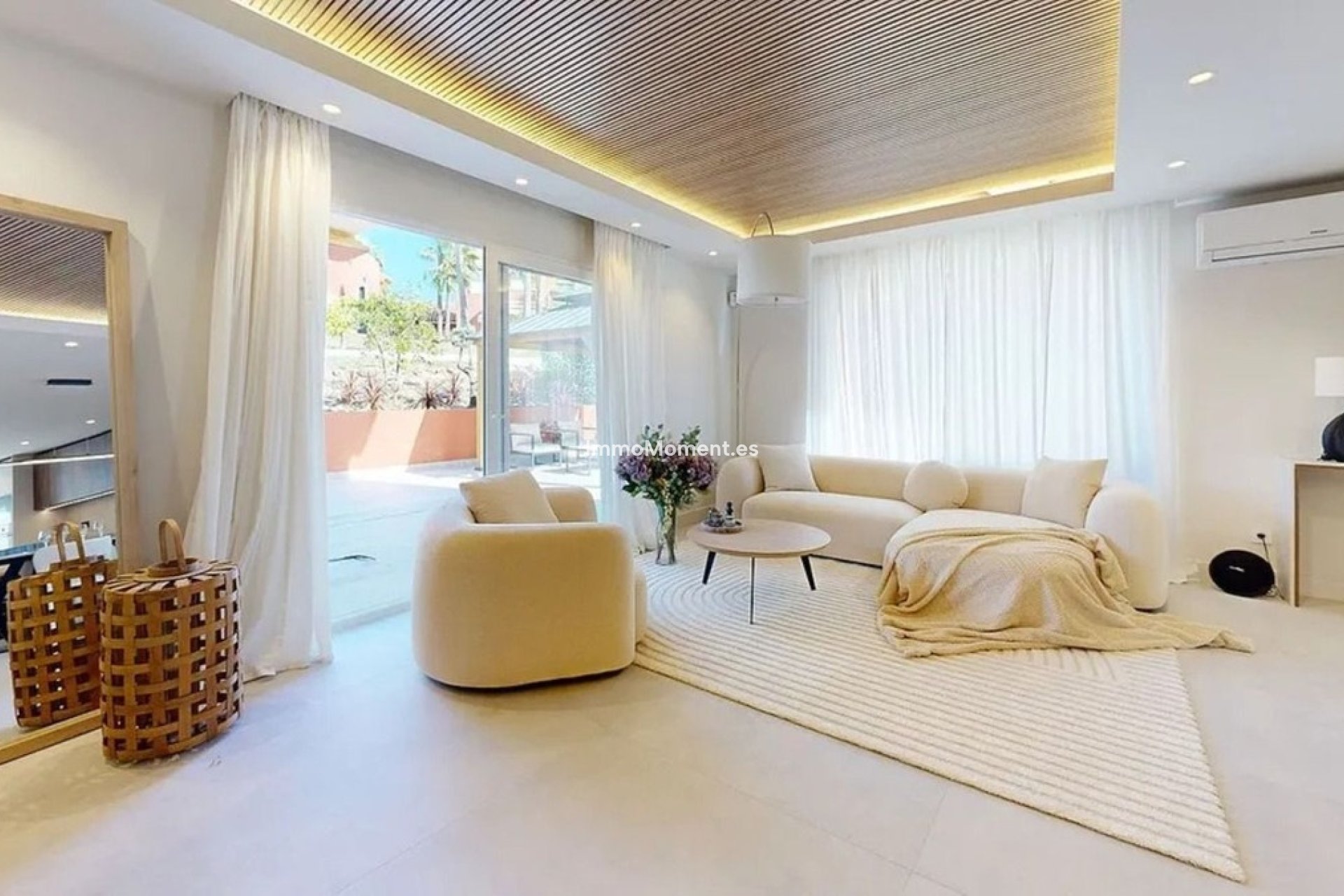 Resale - Detached villa - Estepona - Atalaya