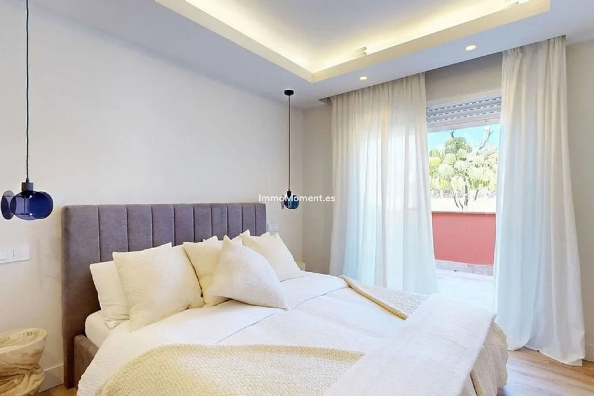 Resale - Detached villa - Estepona - Atalaya