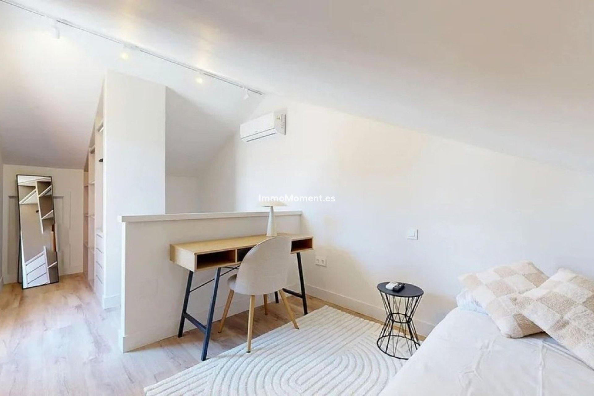 Resale - Detached villa - Estepona - Atalaya