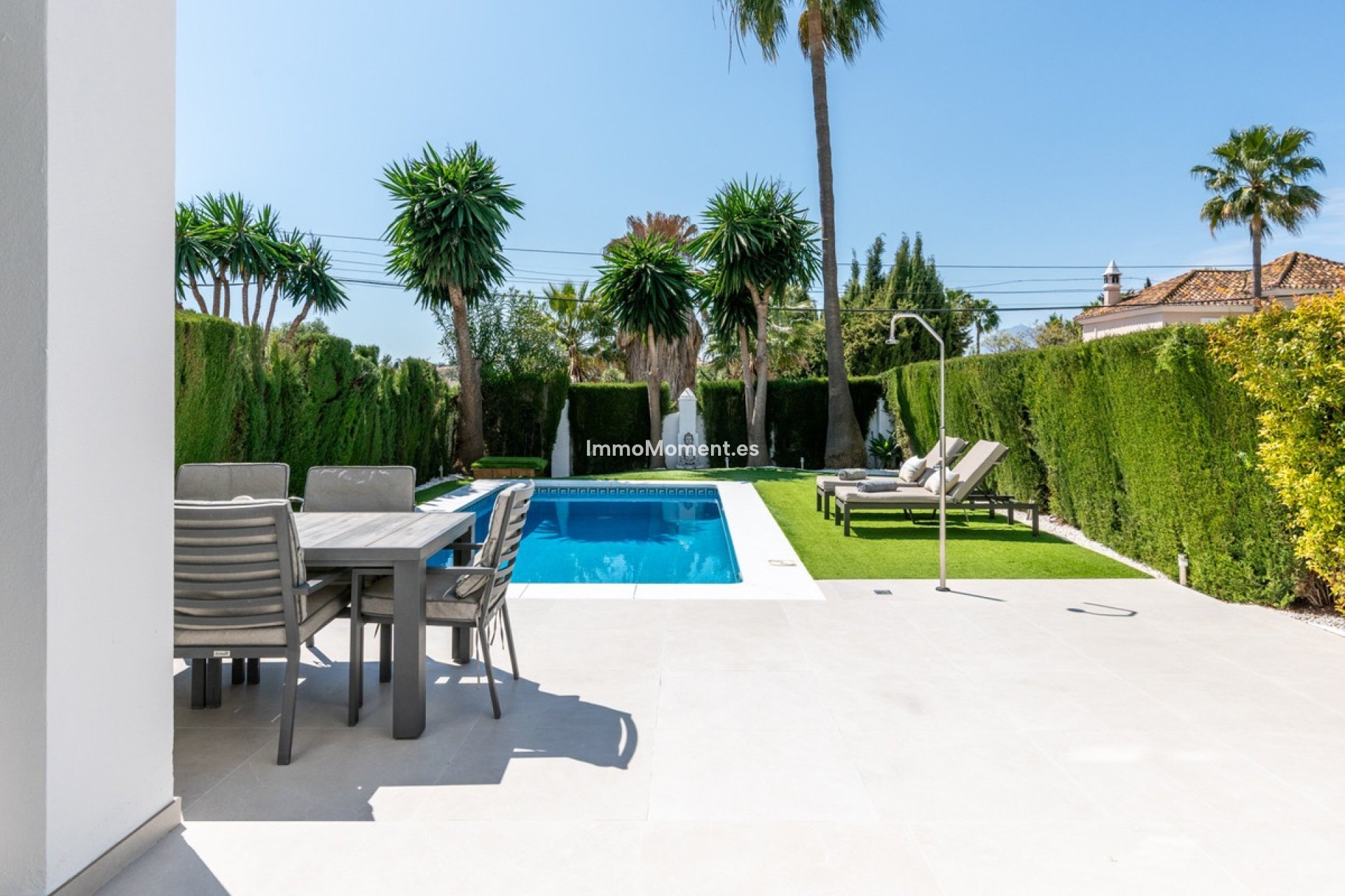 Resale - Detached villa - Estepona - Bel Air