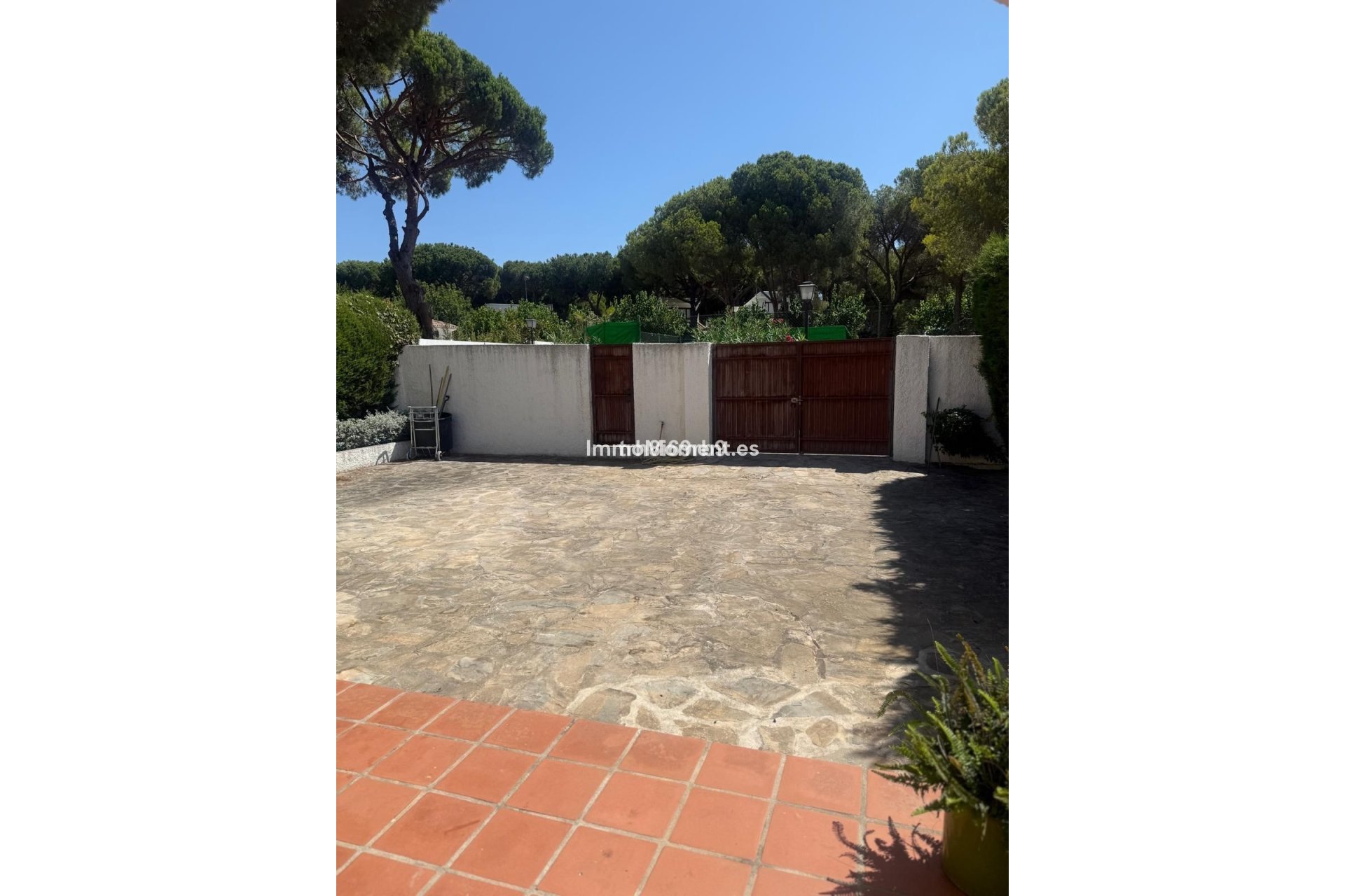 Resale - Detached villa - Estepona - Benamara