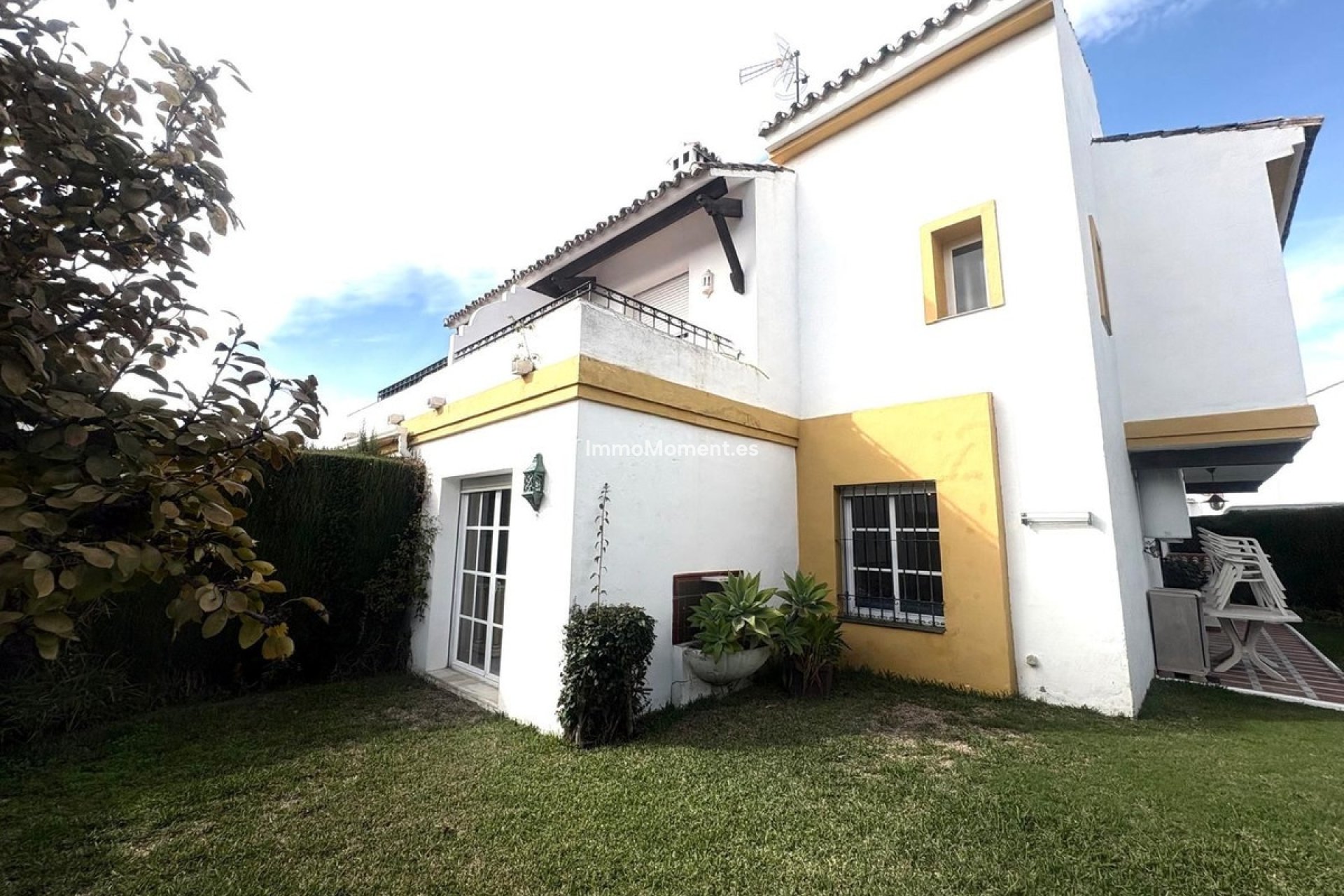 Resale - Detached villa - Estepona - Cancelada