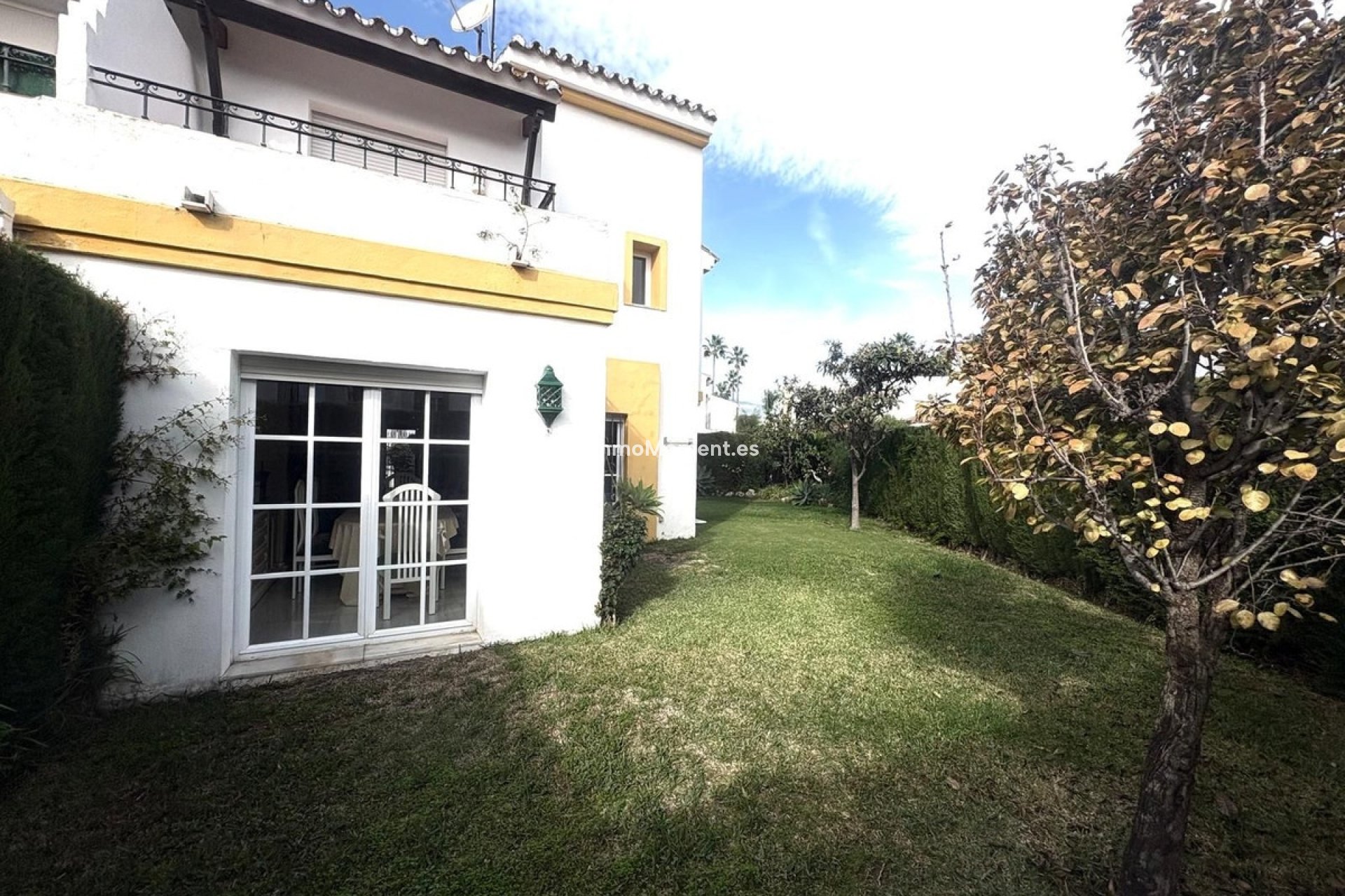 Resale - Detached villa - Estepona - Cancelada