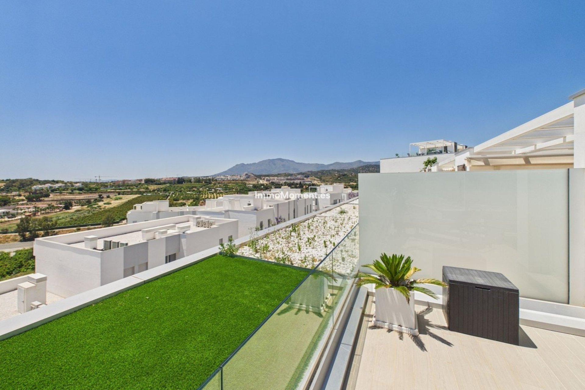 Resale - Detached villa - Estepona - Cancelada