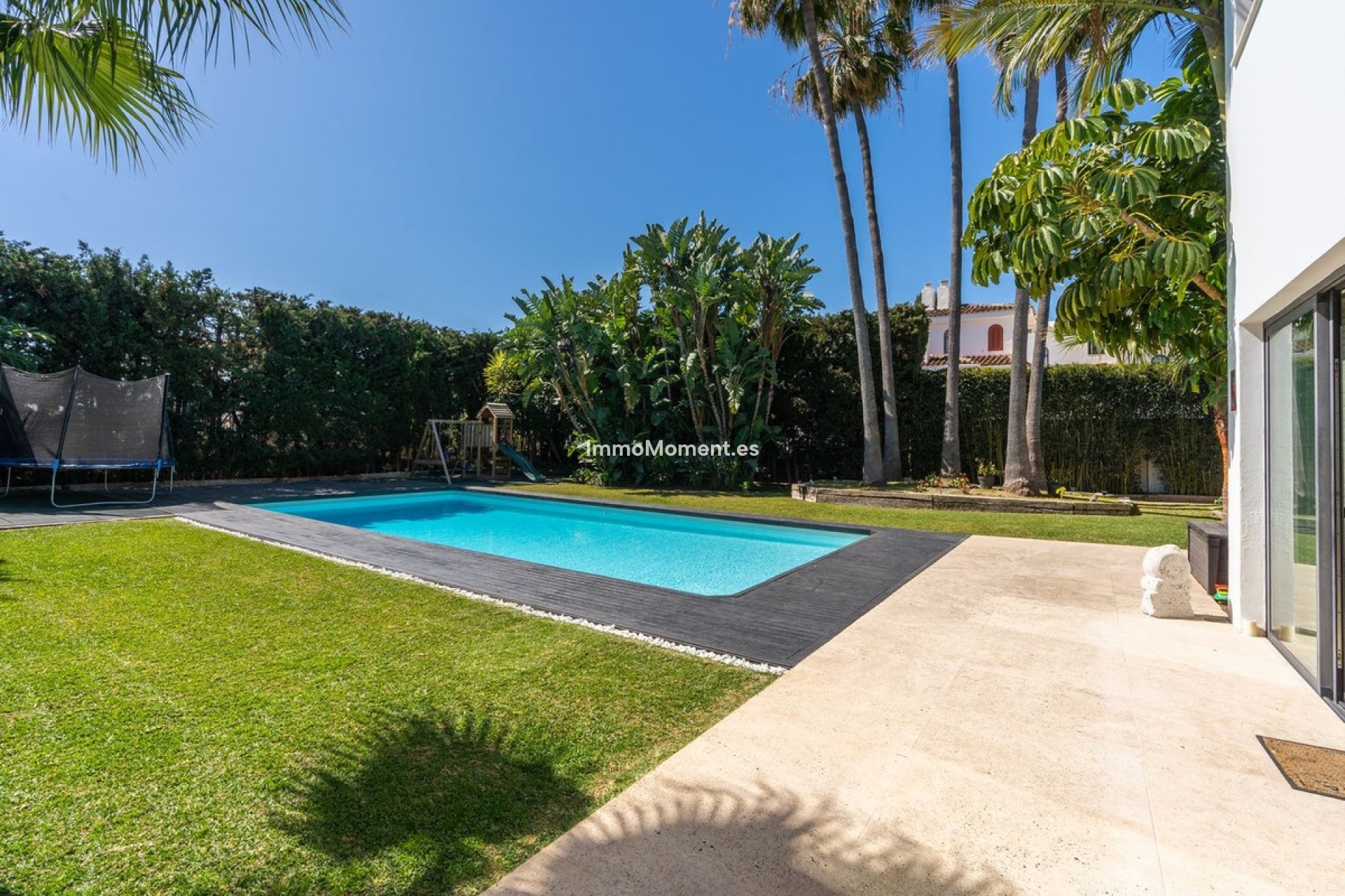 Resale - Detached villa - Estepona - Costalita