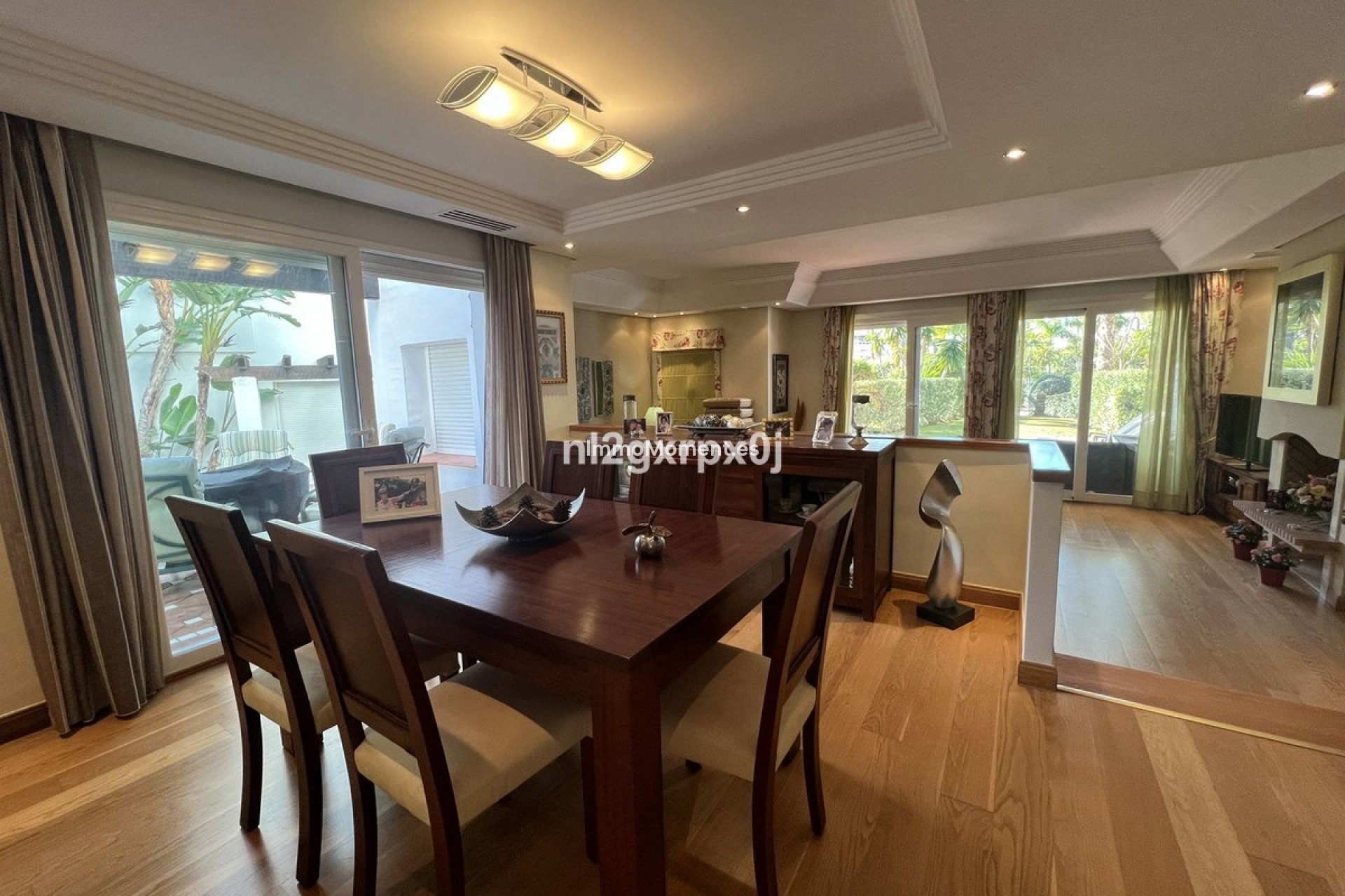 Resale - Detached villa - Estepona - Costalita