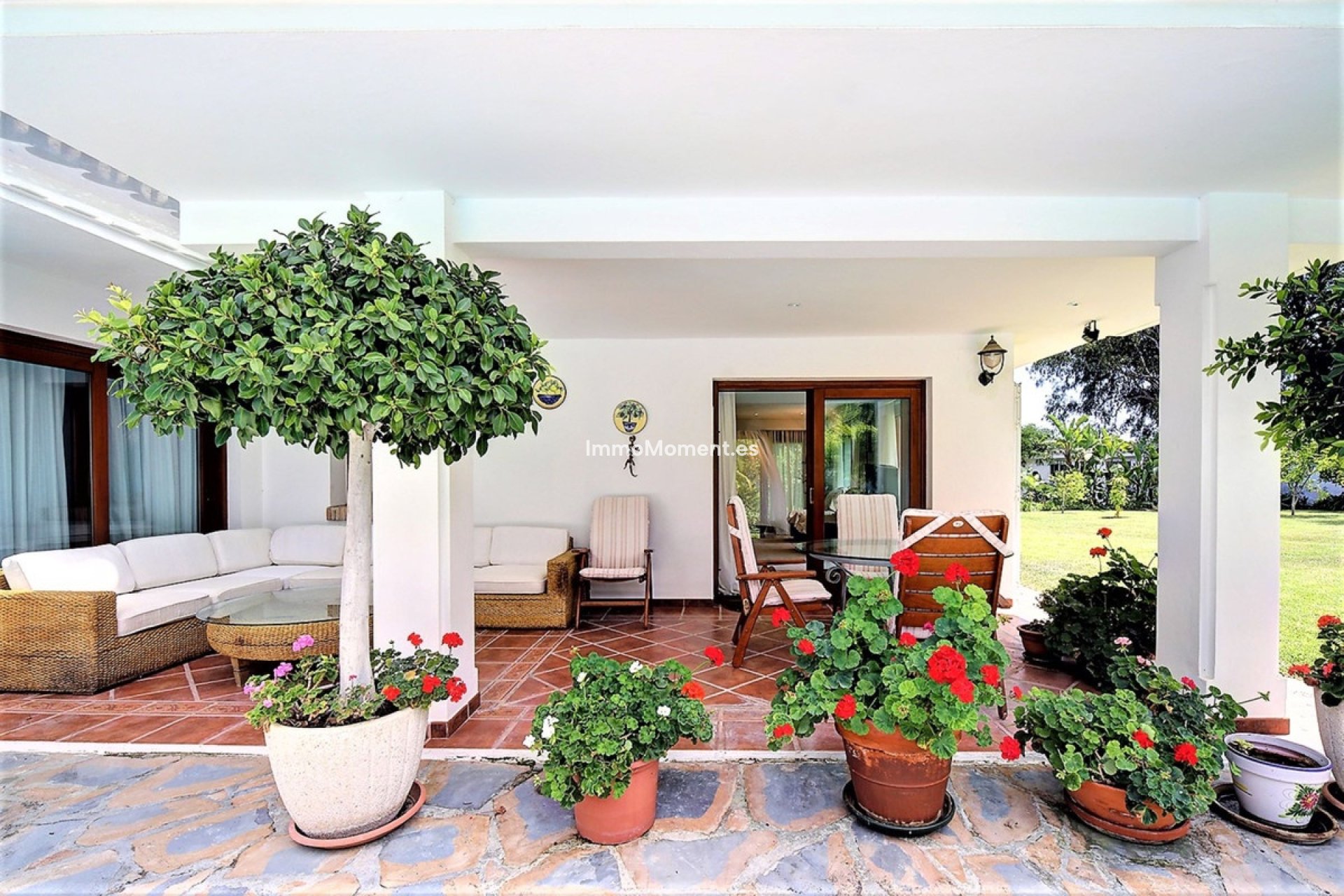 Resale - Detached villa - Estepona - Costalita
