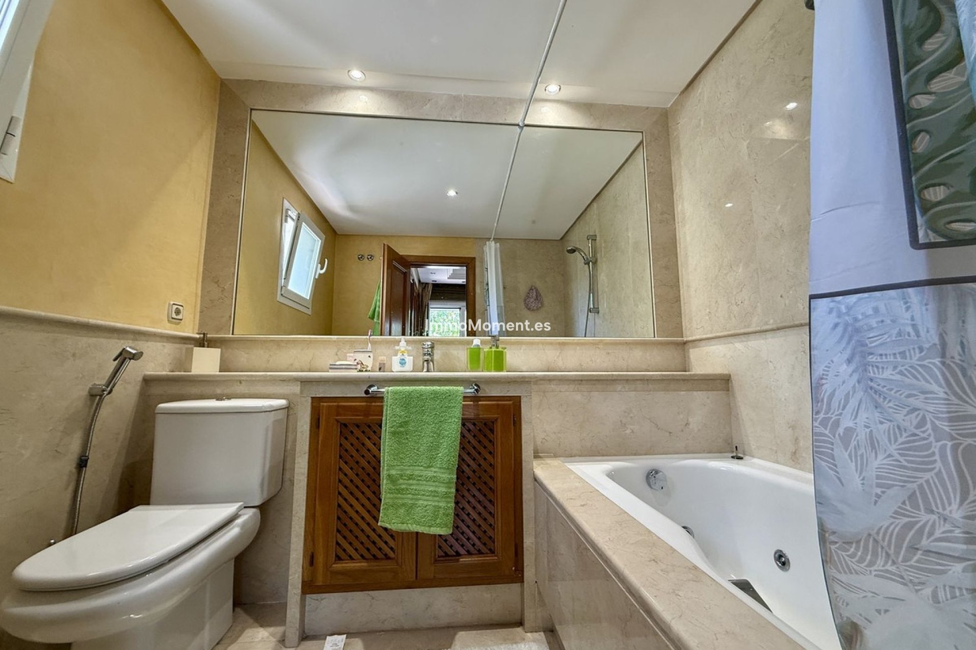 Resale - Detached villa - Estepona - Costalita