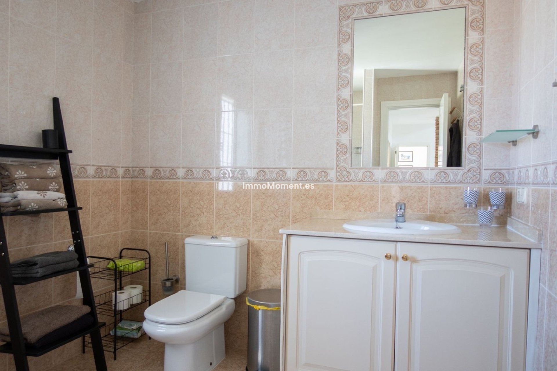 Resale - Detached villa - Estepona - El Padron
