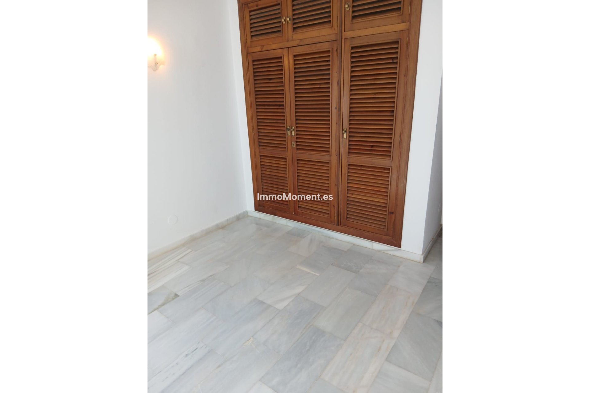 Resale - Detached villa - Estepona - El Padron
