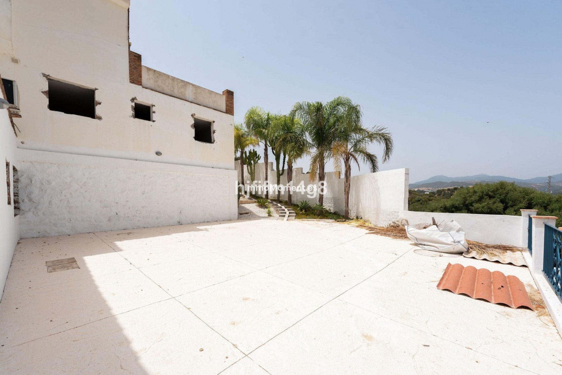 Resale - Detached villa - Estepona - Estepona Centro