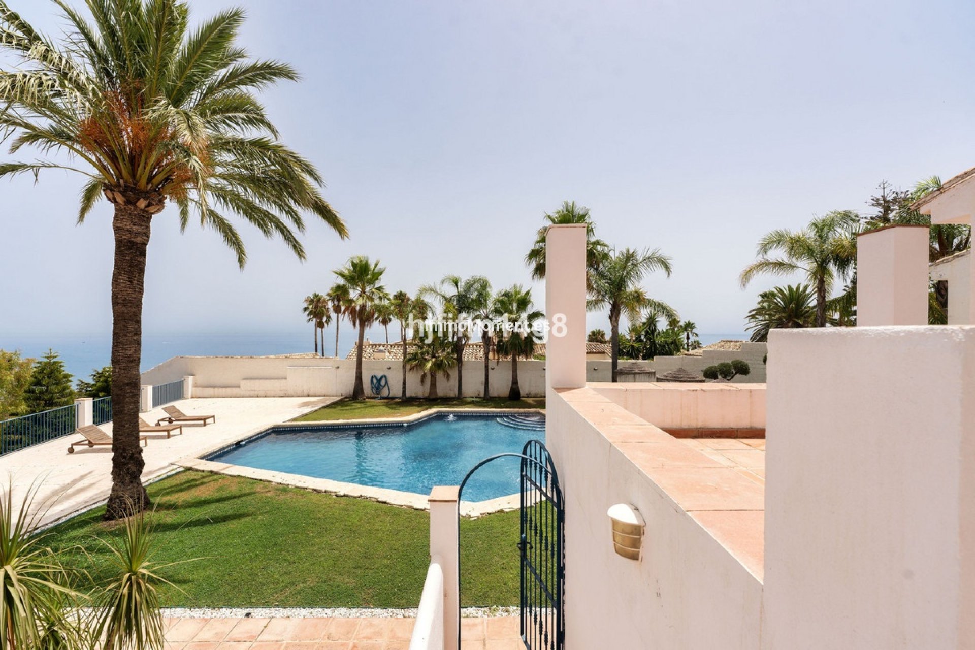 Resale - Detached villa - Estepona - Estepona Centro
