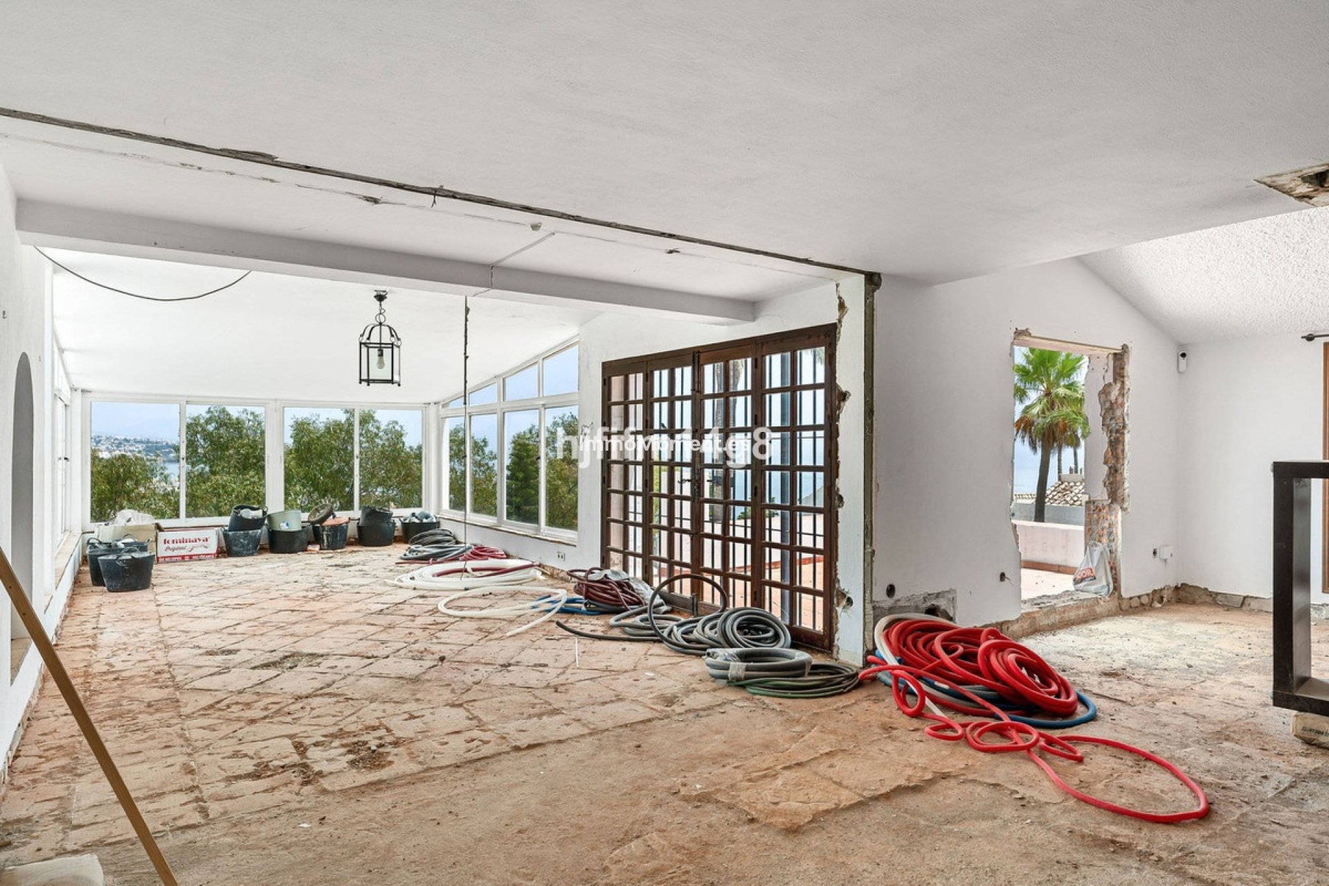Resale - Detached villa - Estepona - Estepona Centro