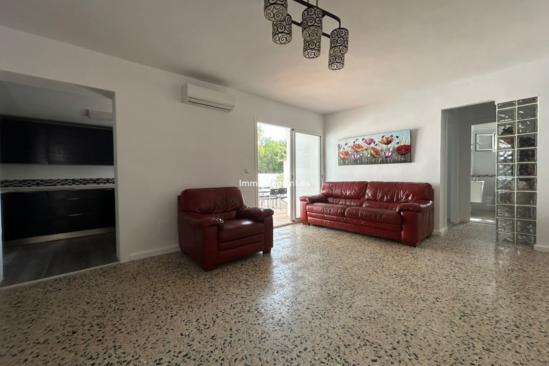 Resale - Detached villa - Estepona - Estepona Centro