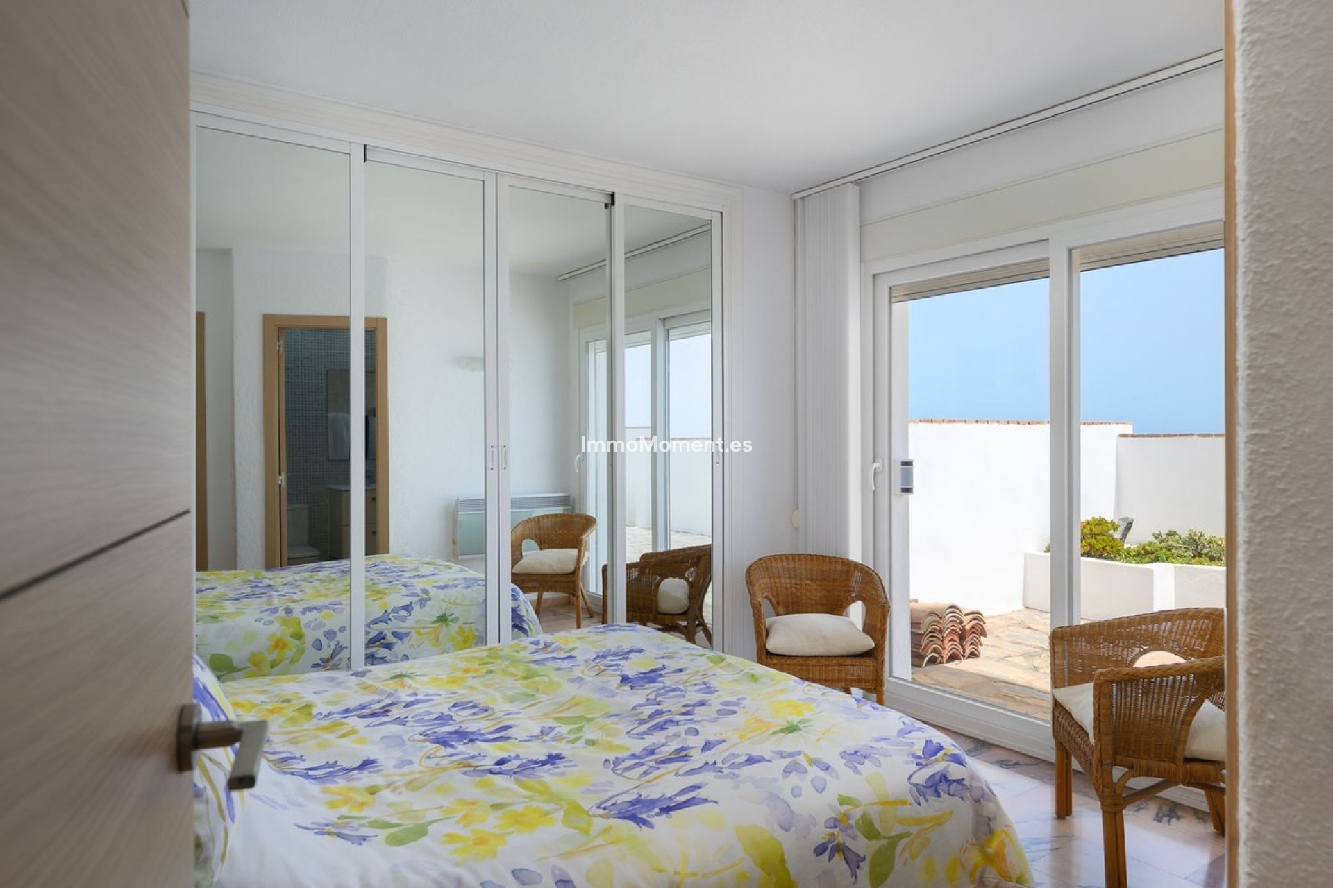 Resale - Detached villa - Estepona - Estepona Centro