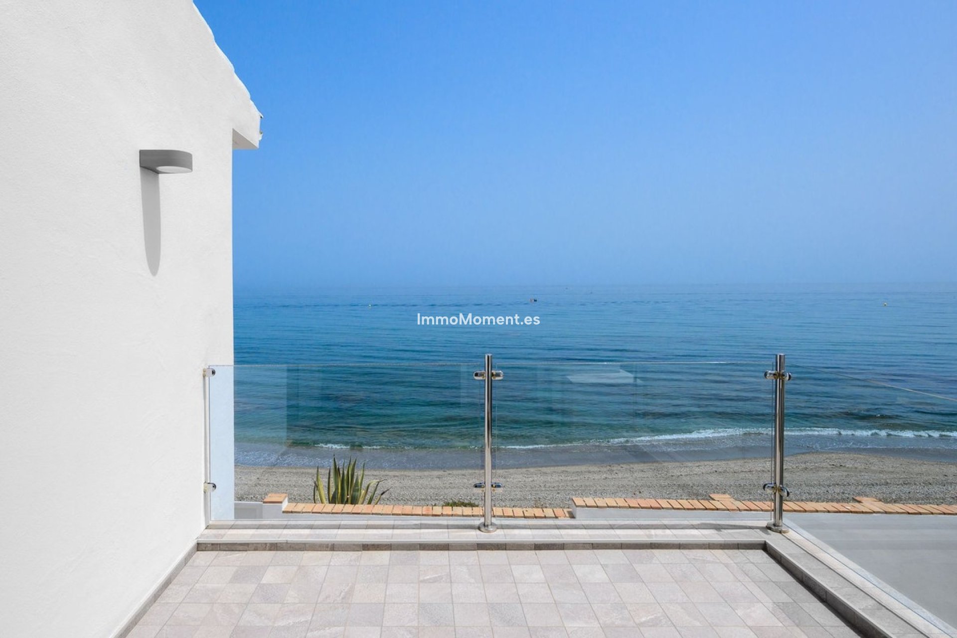 Resale - Detached villa - Estepona - Estepona Centro