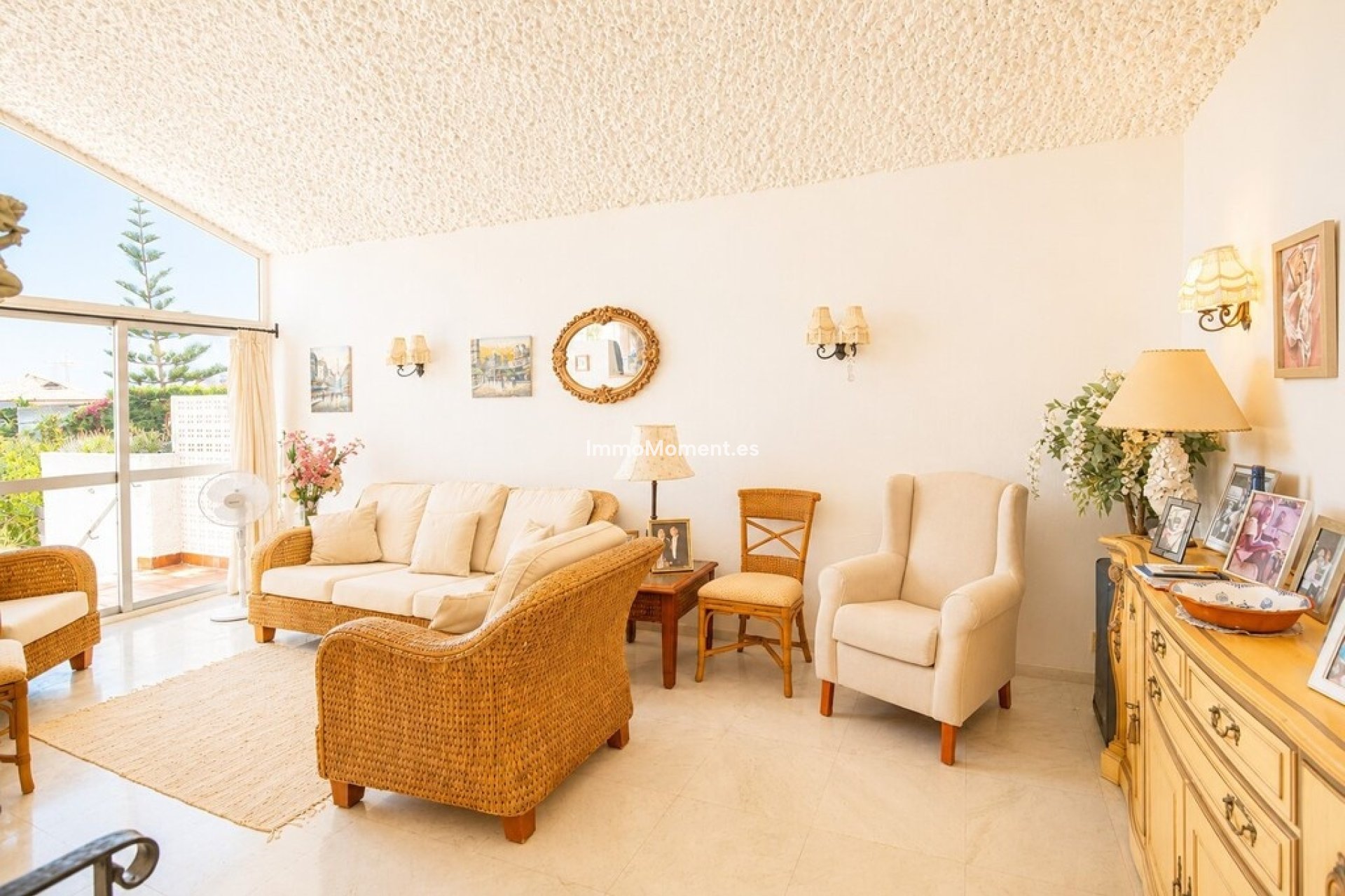 Resale - Detached villa - Estepona - Estepona Centro