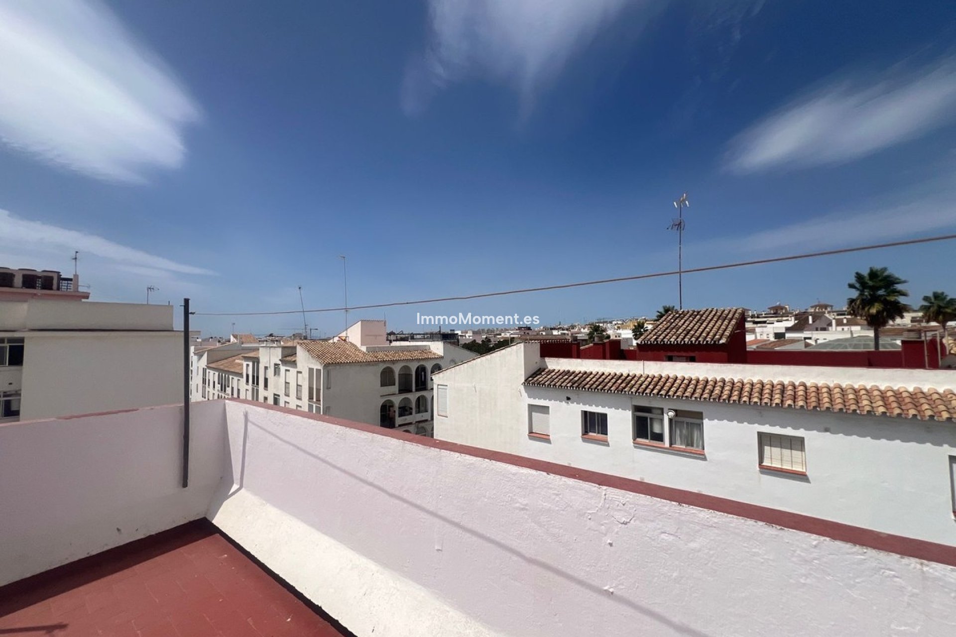 Resale - Detached villa - Estepona - Estepona Centro