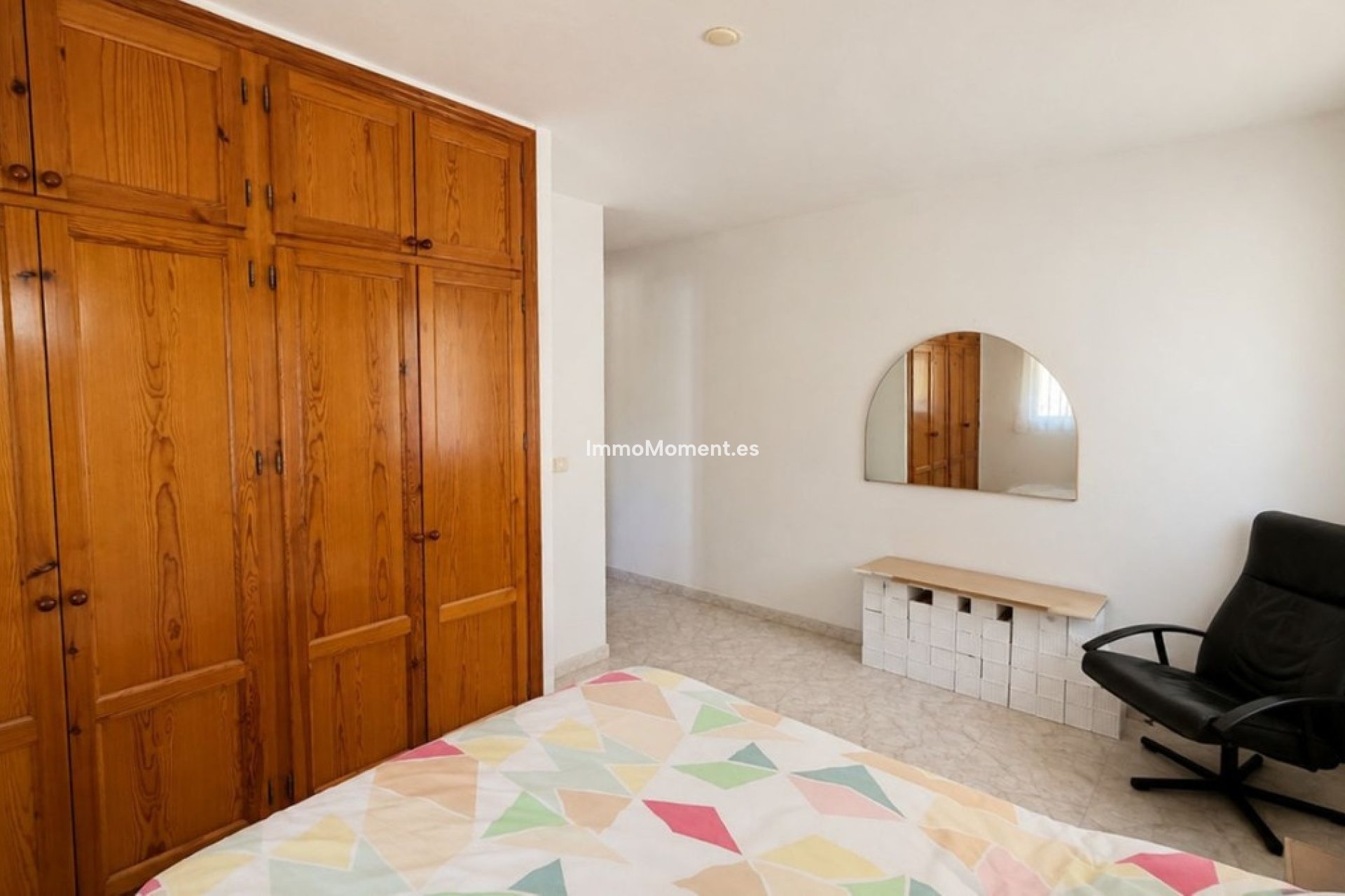 Resale - Detached villa - Estepona - Estepona Centro