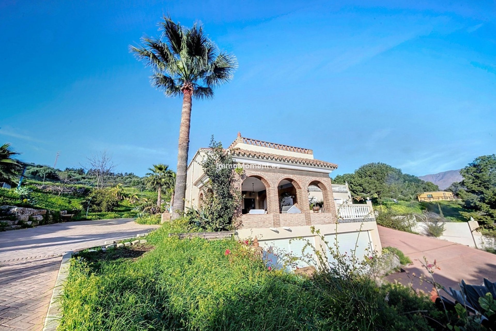 Resale - Detached villa - Estepona - Estepona Centro