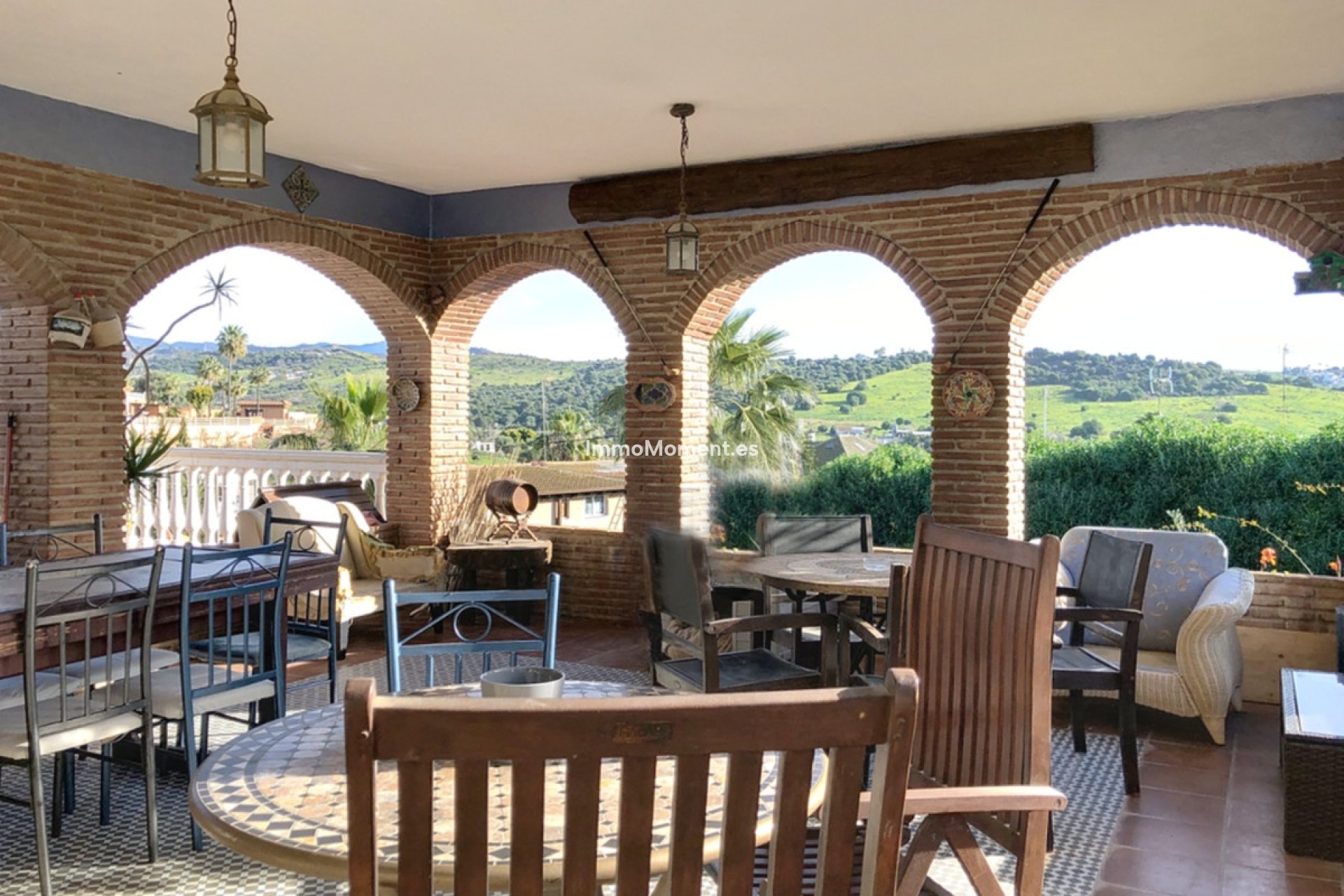 Resale - Detached villa - Estepona - Estepona Centro