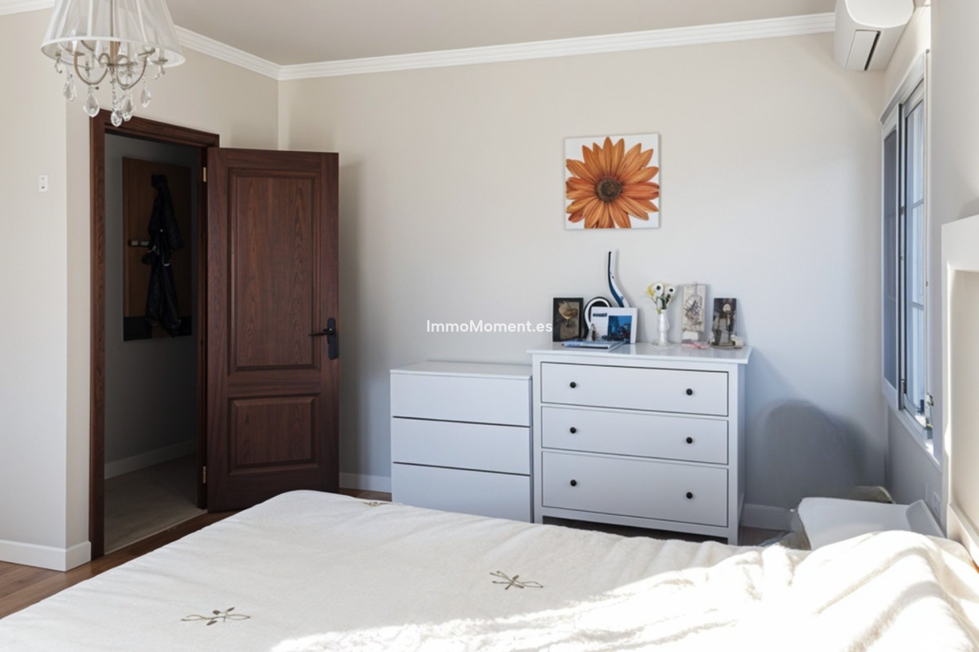 Resale - Detached villa - Estepona - Estepona Centro