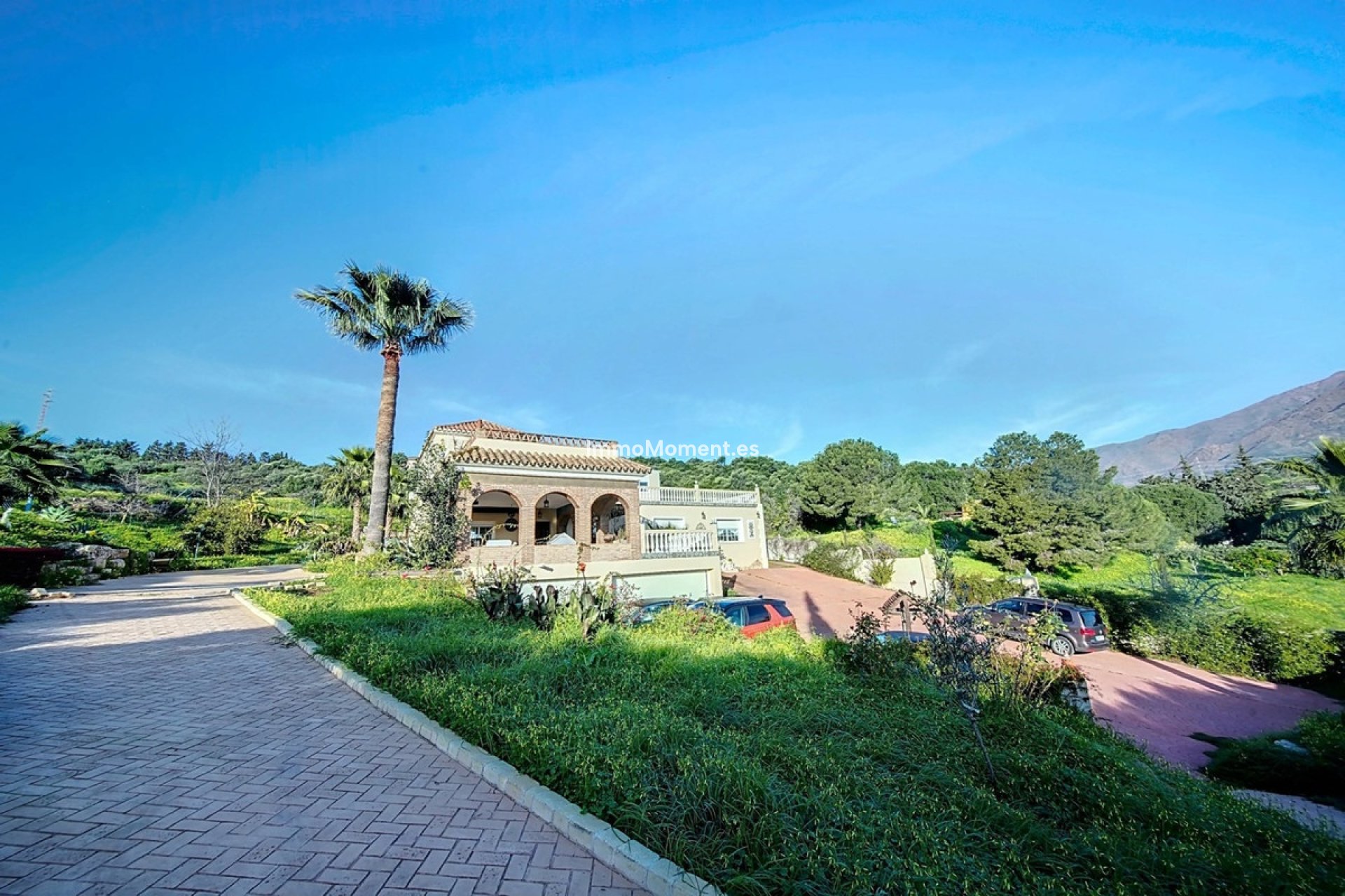Resale - Detached villa - Estepona - Estepona Centro