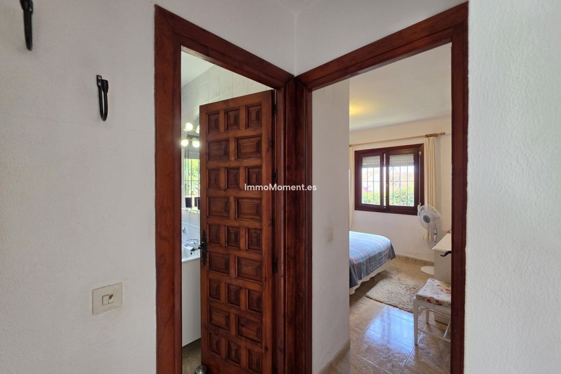 Resale - Detached villa - Estepona - Estepona Centro