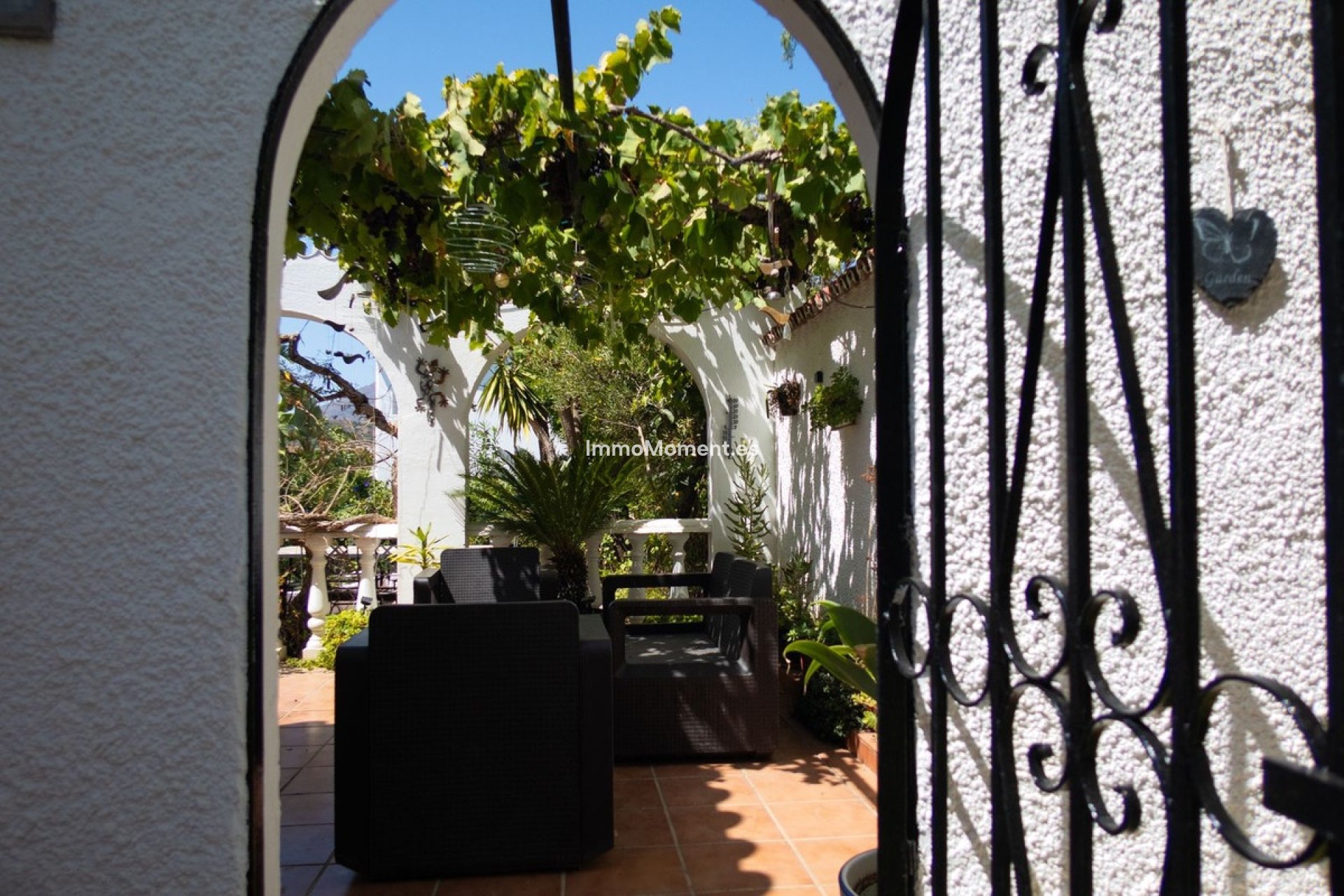Resale - Detached villa - Estepona - Estepona Centro
