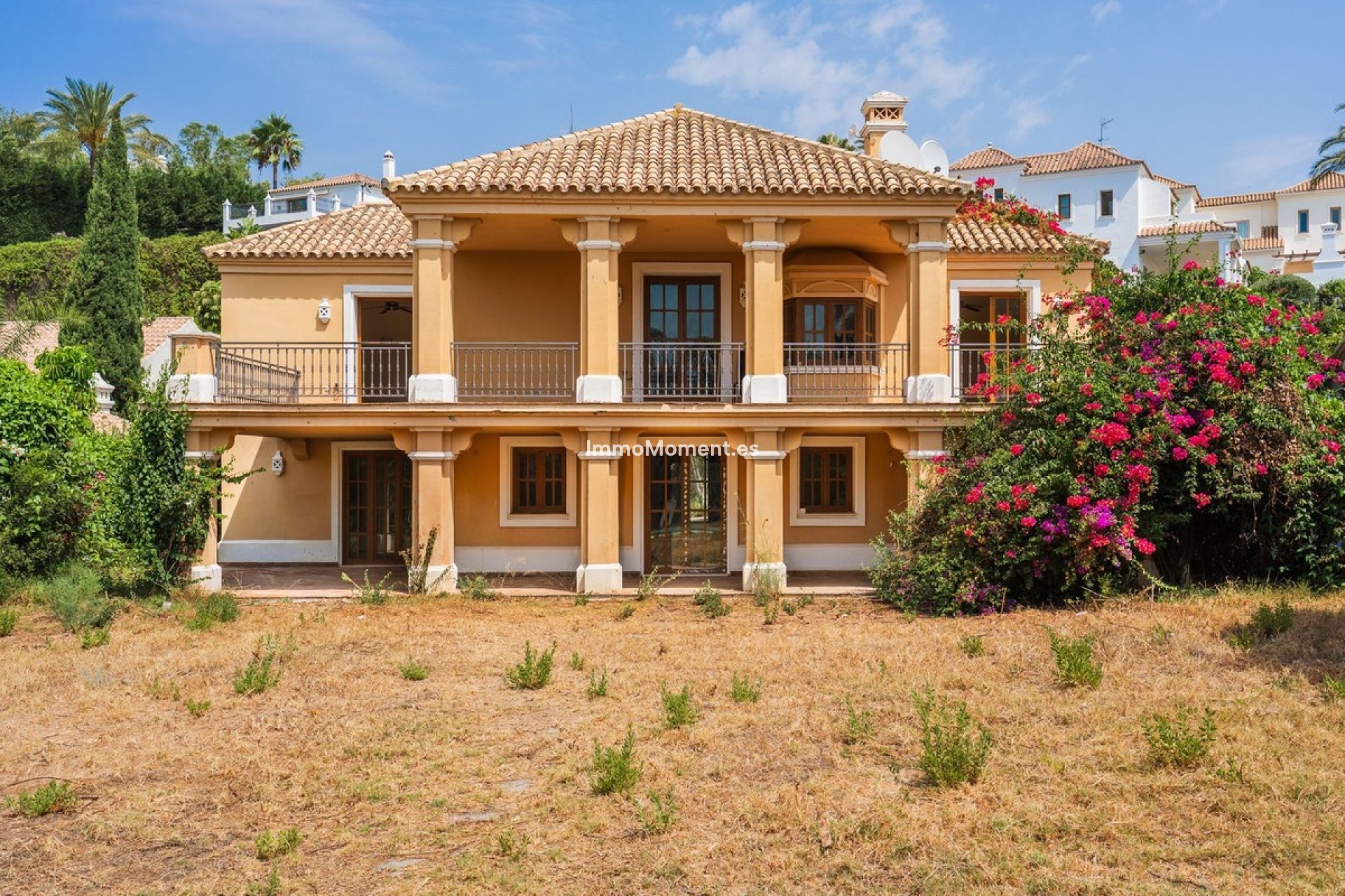 Resale - Detached villa - Estepona - Estepona Centro