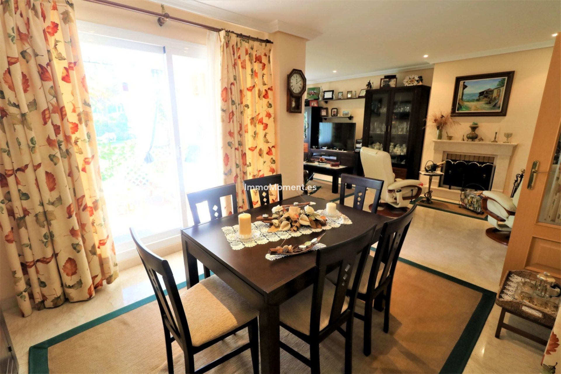 Resale - Detached villa - Estepona - Estepona Centro