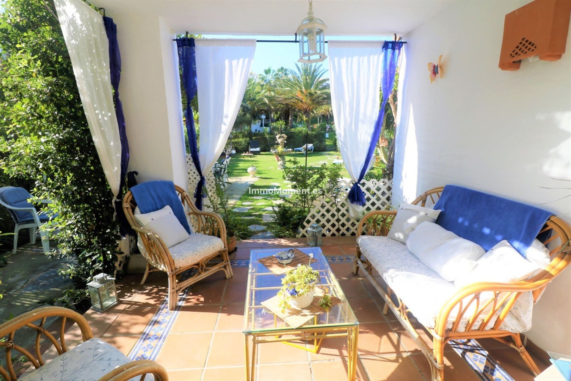 Resale - Detached villa - Estepona - Estepona Centro