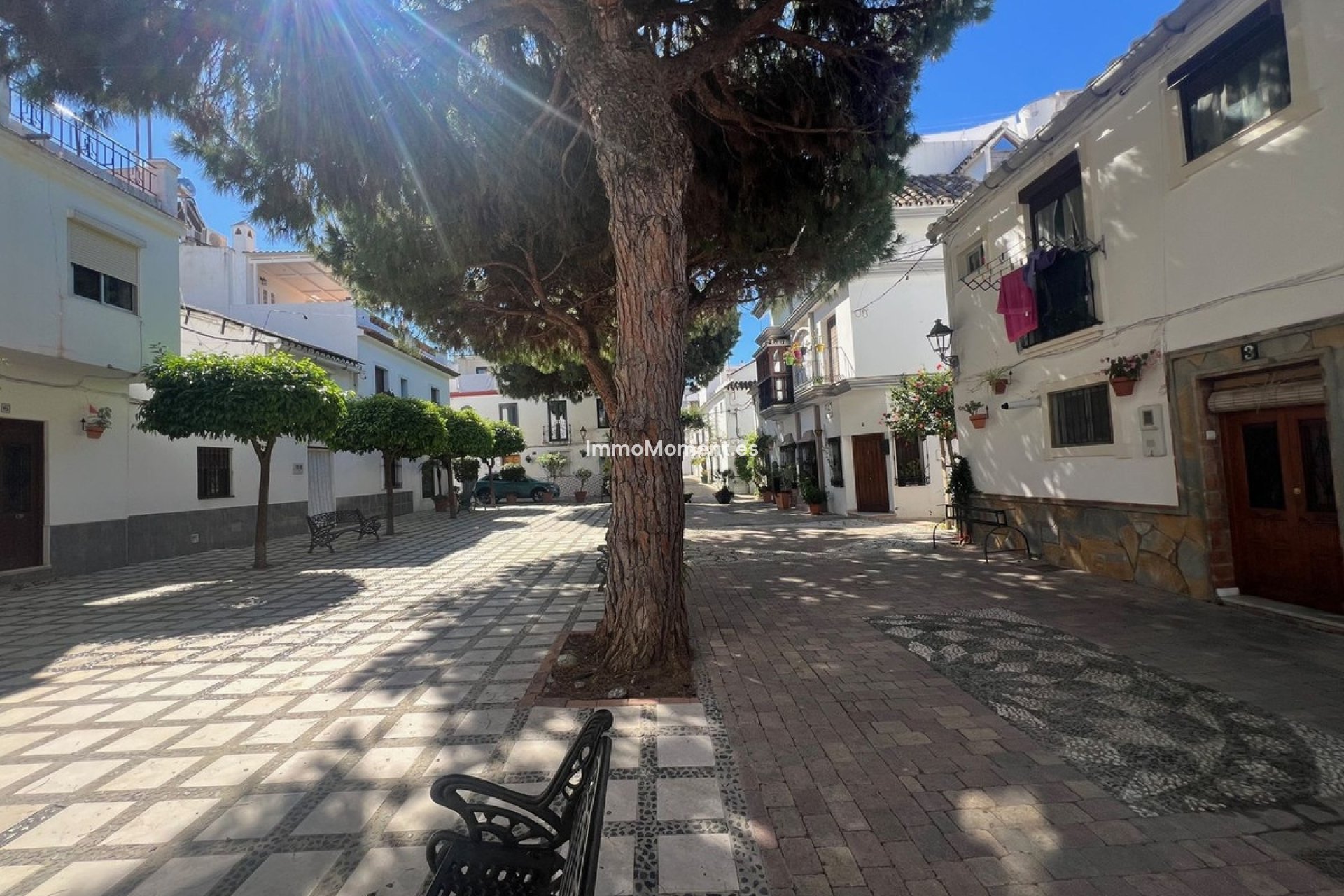 Resale - Detached villa - Estepona - Estepona Centro