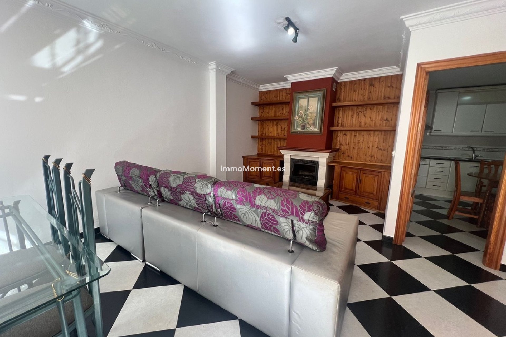 Resale - Detached villa - Estepona - Estepona Centro
