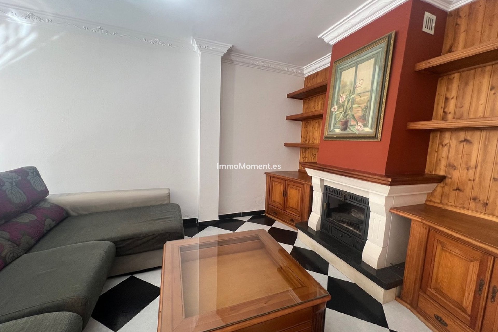 Resale - Detached villa - Estepona - Estepona Centro