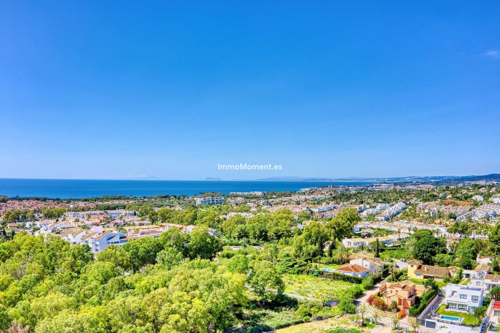 Resale - Detached villa - Estepona - Estepona Centro