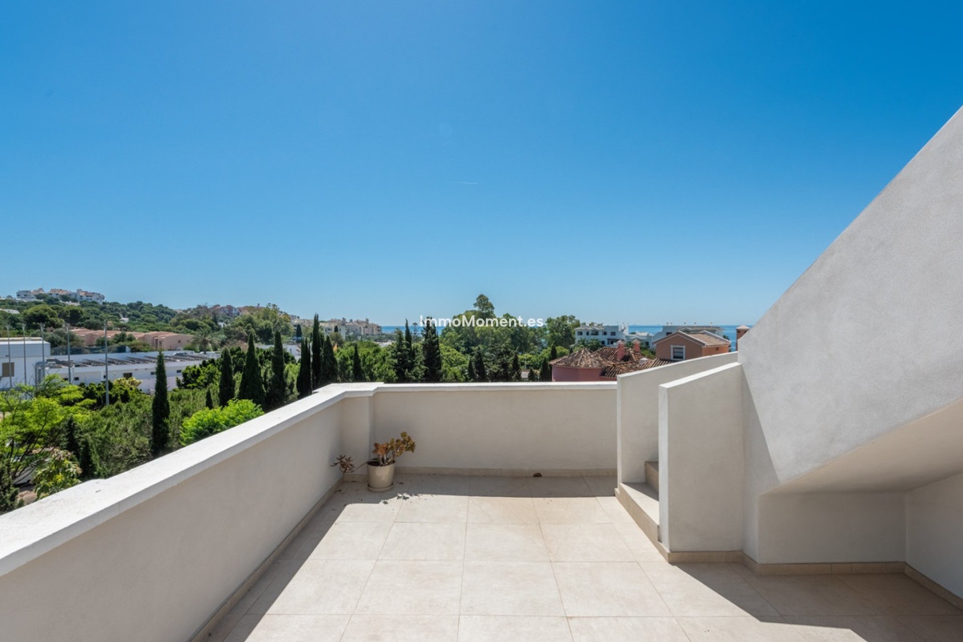 Resale - Detached villa - Estepona - Estepona Centro