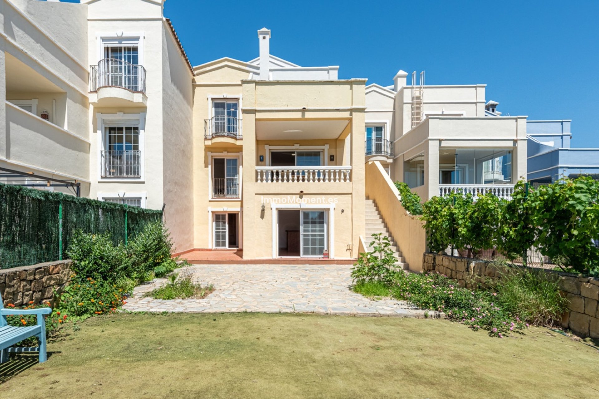 Resale - Detached villa - Estepona - Estepona Centro