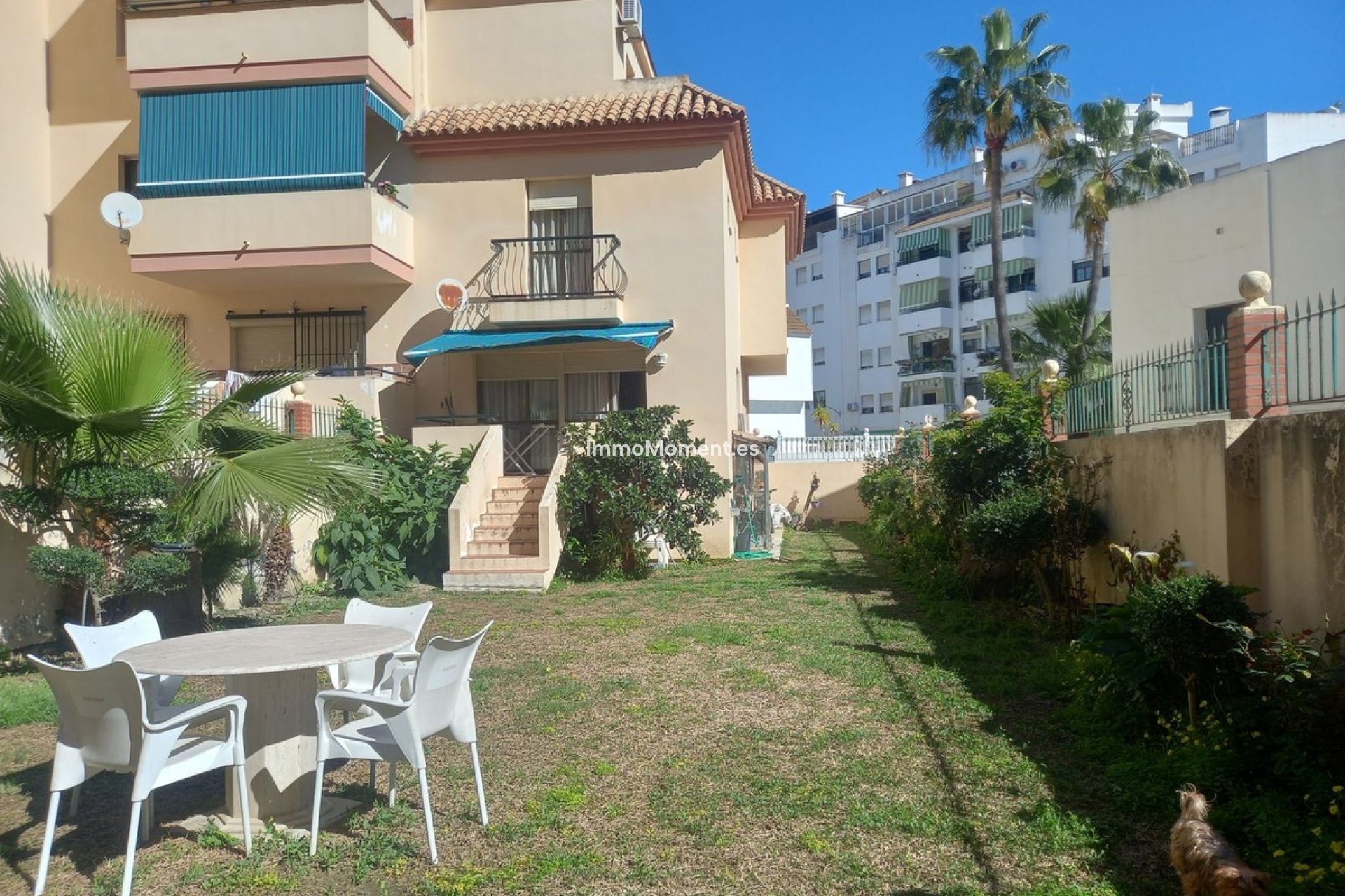 Resale - Detached villa - Estepona - Estepona Centro