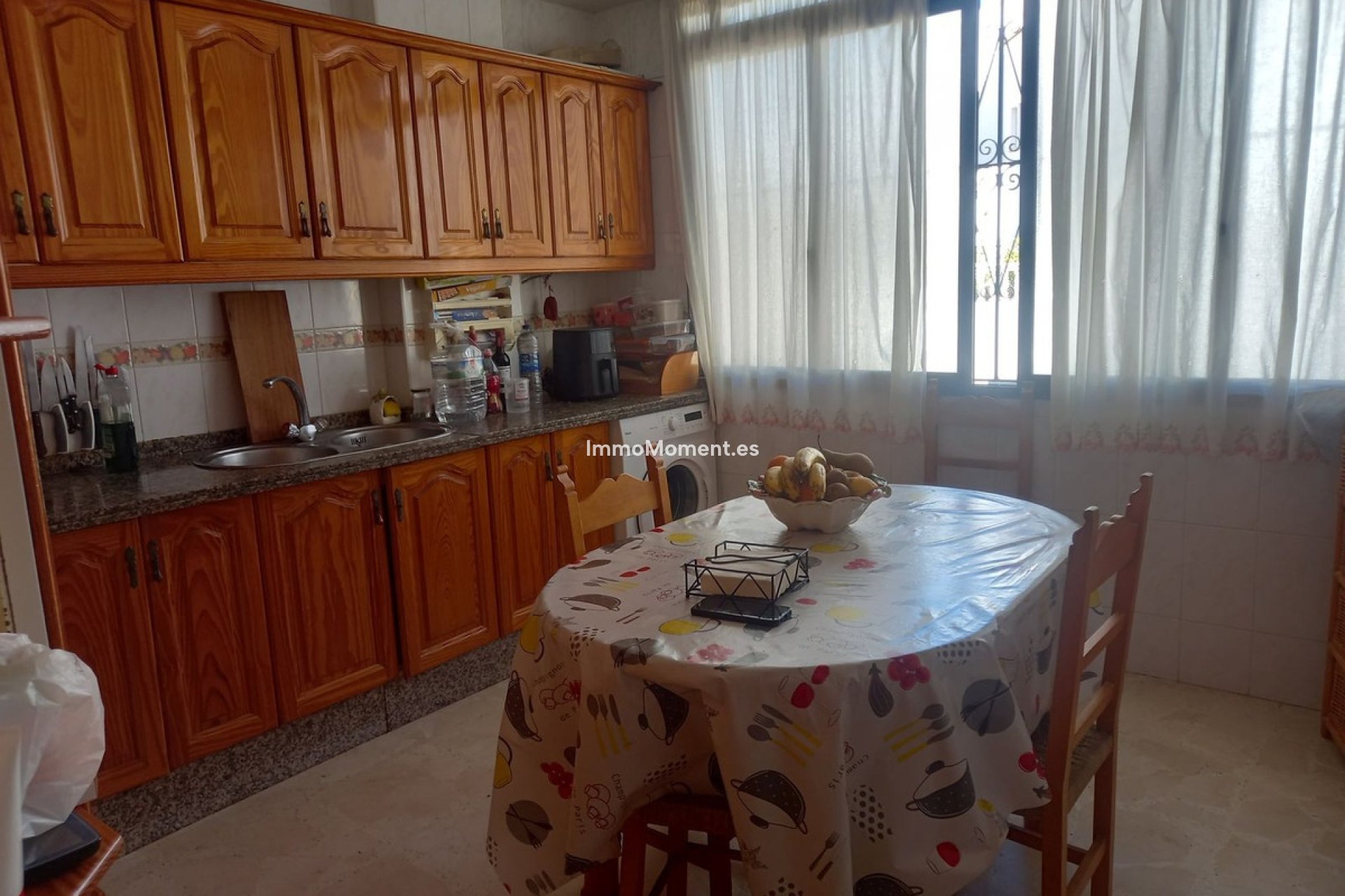 Resale - Detached villa - Estepona - Estepona Centro